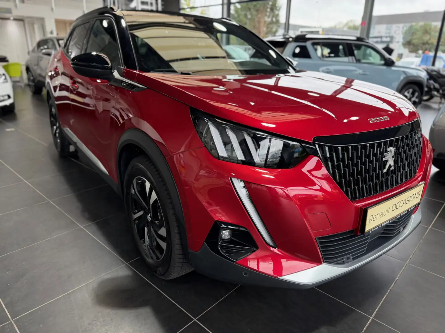 Peugeot 2008 GT Rouge - 2