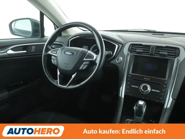 Ford Mondeo view 13