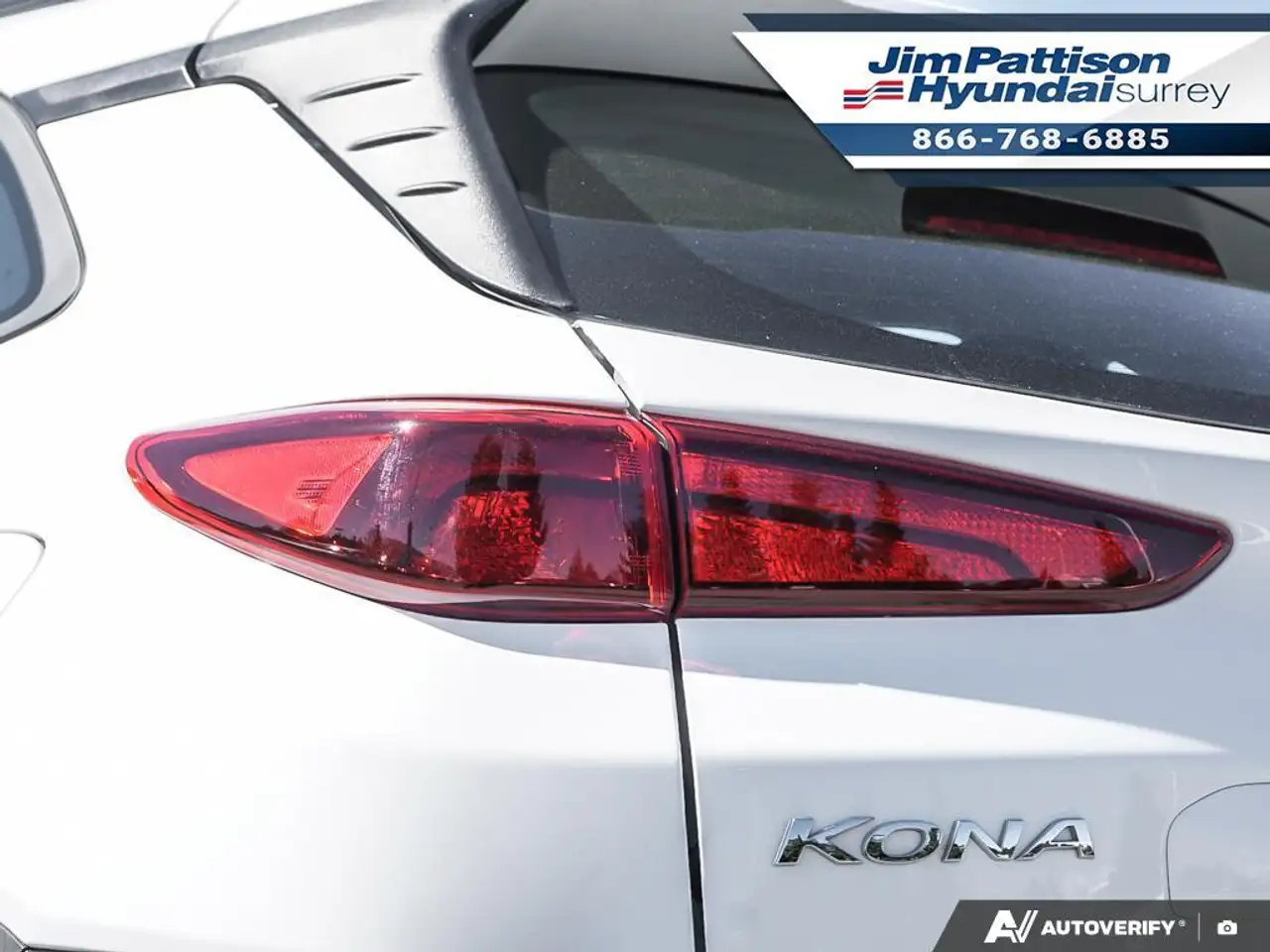 Hyundai KONA снимка Hyundai KONA