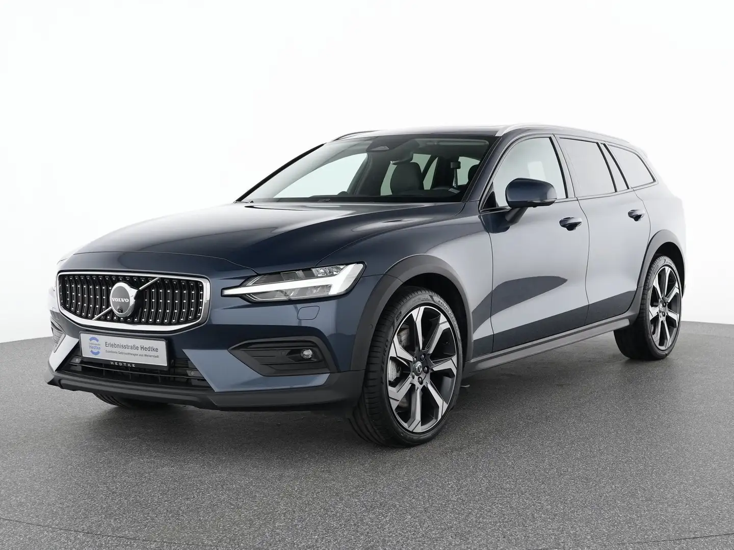 Volvo V60 CC B5 Benzin AWD Ultimate 20"+B&W+AHK+360° Blau - 1