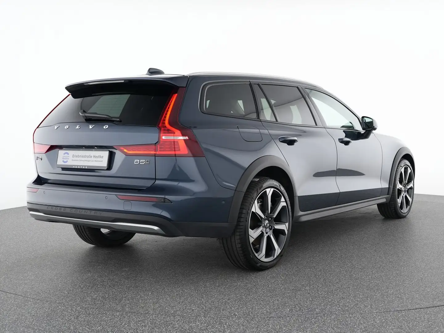Volvo V60 CC B5 Benzin AWD Ultimate 20"+B&W+AHK+360° Blau - 2