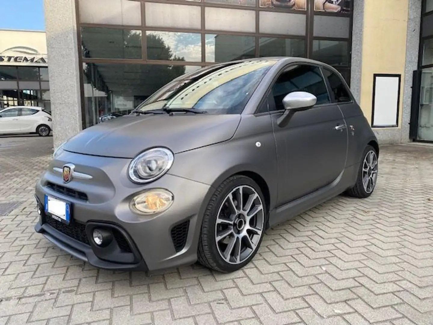 Abarth 595 1.4 T-Jet 165 CV Turismo Pelle Apple car play! Gris - 1