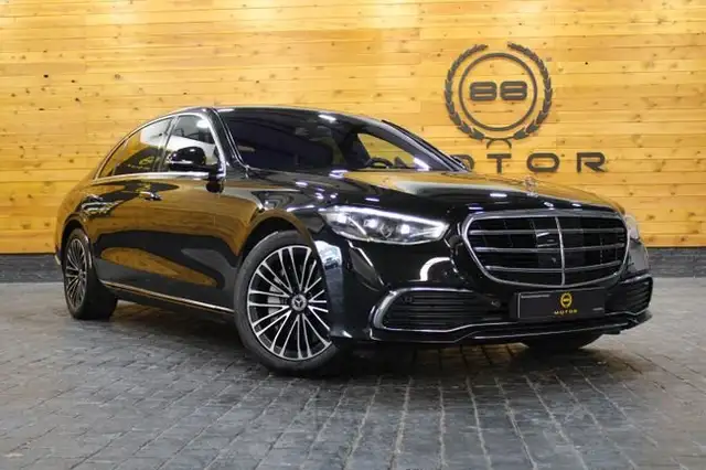 Mercedes-Benz S 580 e Largo
