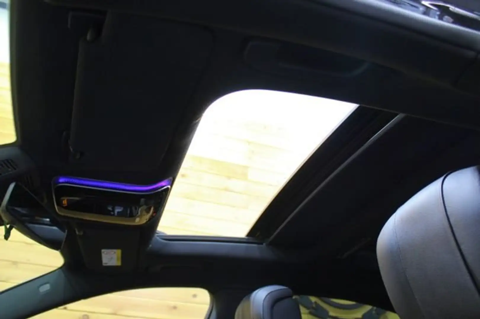 Mercedes-Benz S 580 e Largo Schwarz - 2