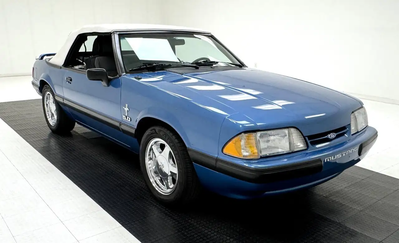 Ford Mustang LX Convertible, foto 10