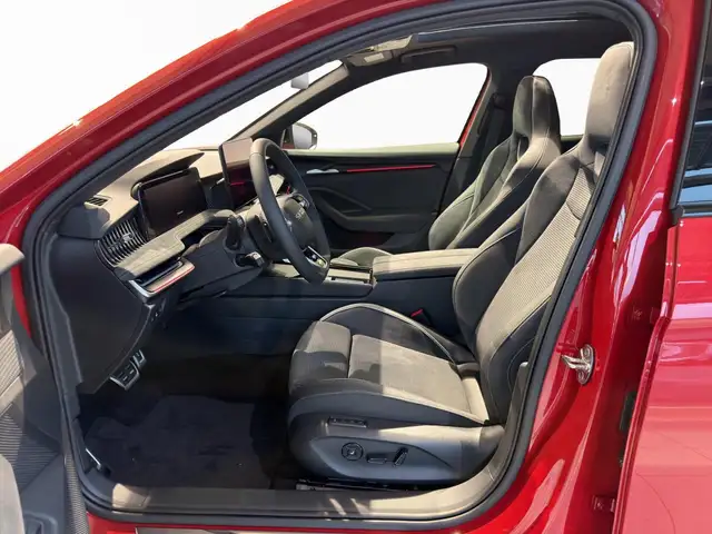 Skoda Superb view 8