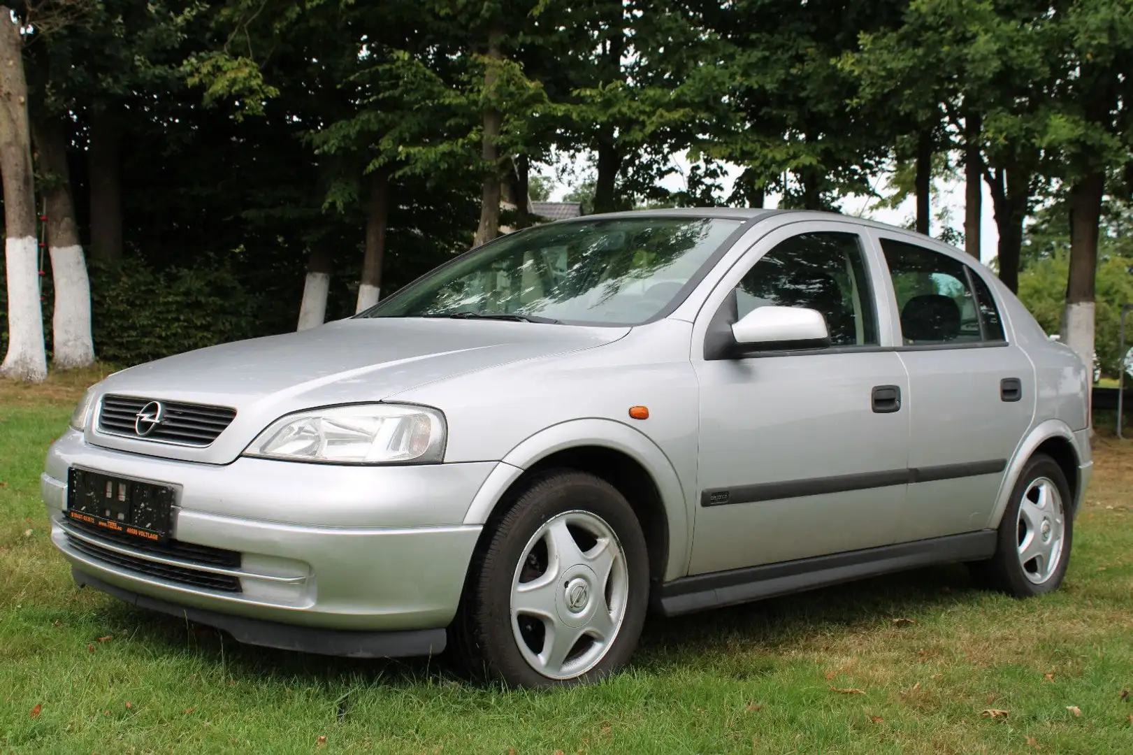 Opel Astra 1.6 Comfort Argent - 1