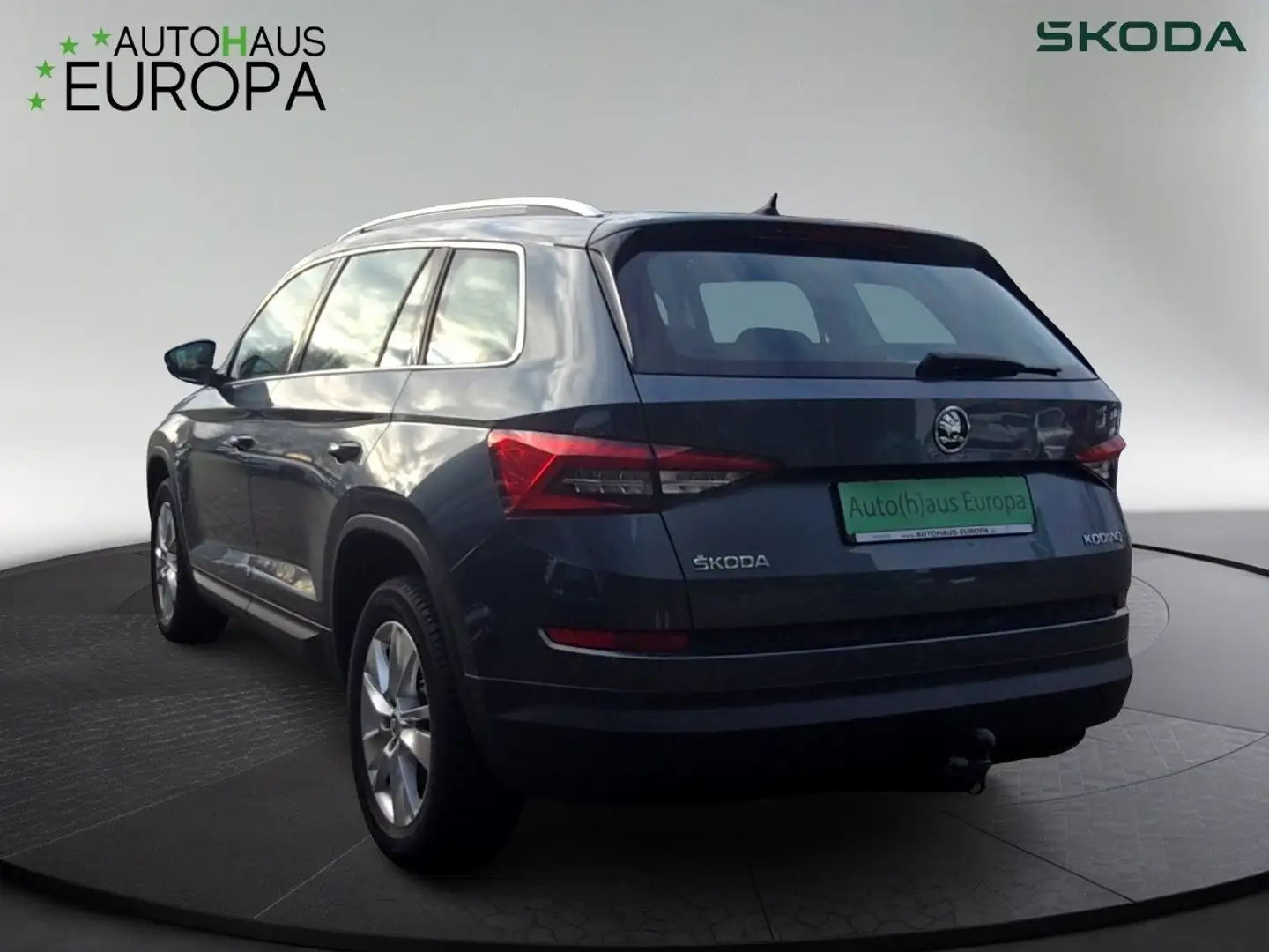 Skoda Kodiaq 1.4 TSI DSG ACT Style ACC AHK KlimaA SHZ eSitze P Grau - 2