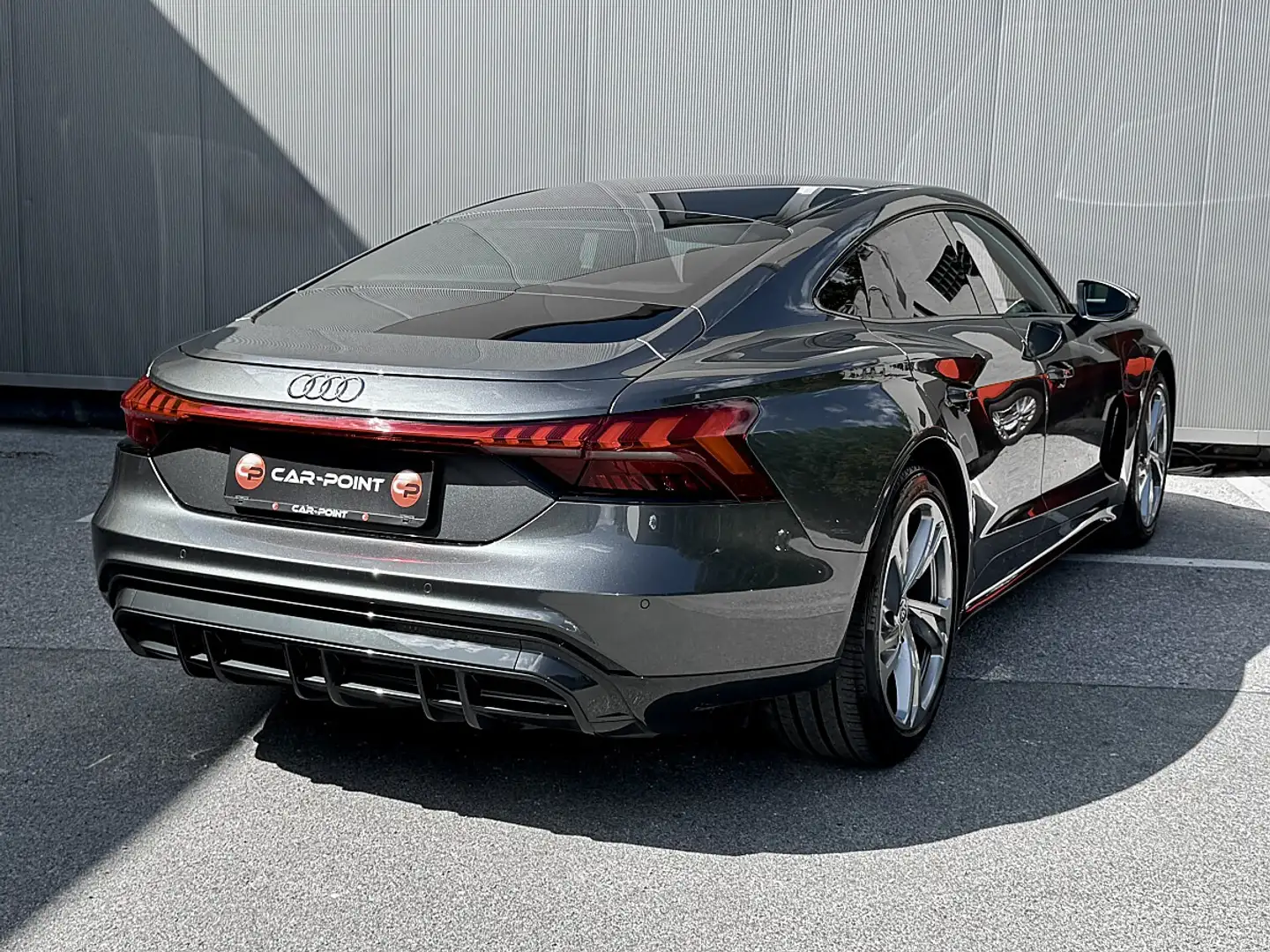 Audi e-tron GT 93,4kWh quattro Grau - 2