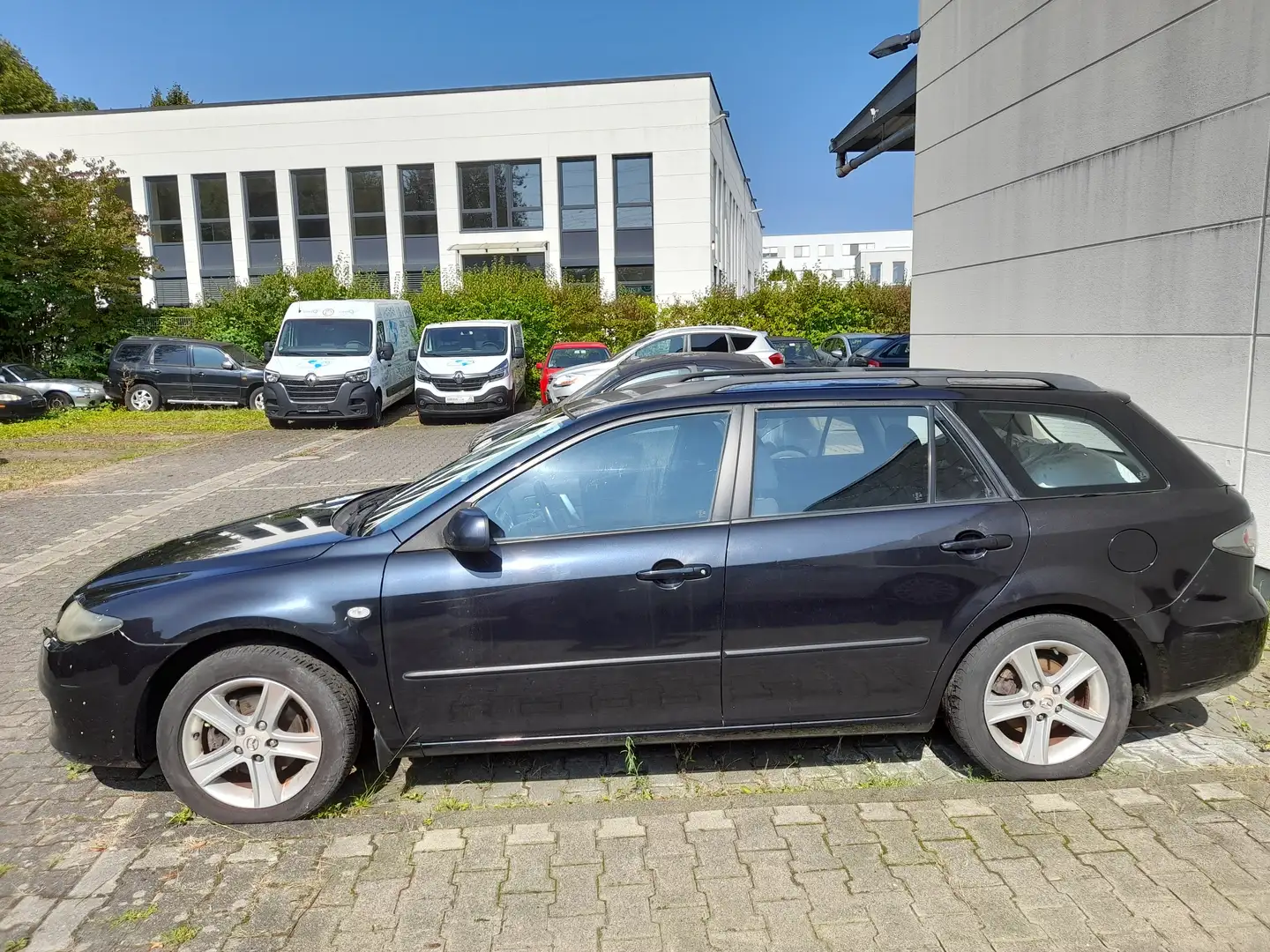 Mazda 6 Kombi 2.0 CD Sport Active (105kW) Schwarz - 2