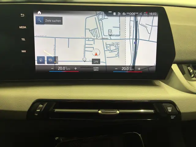 BMW X1 view 5
