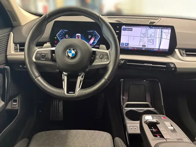 BMW X1 view 8