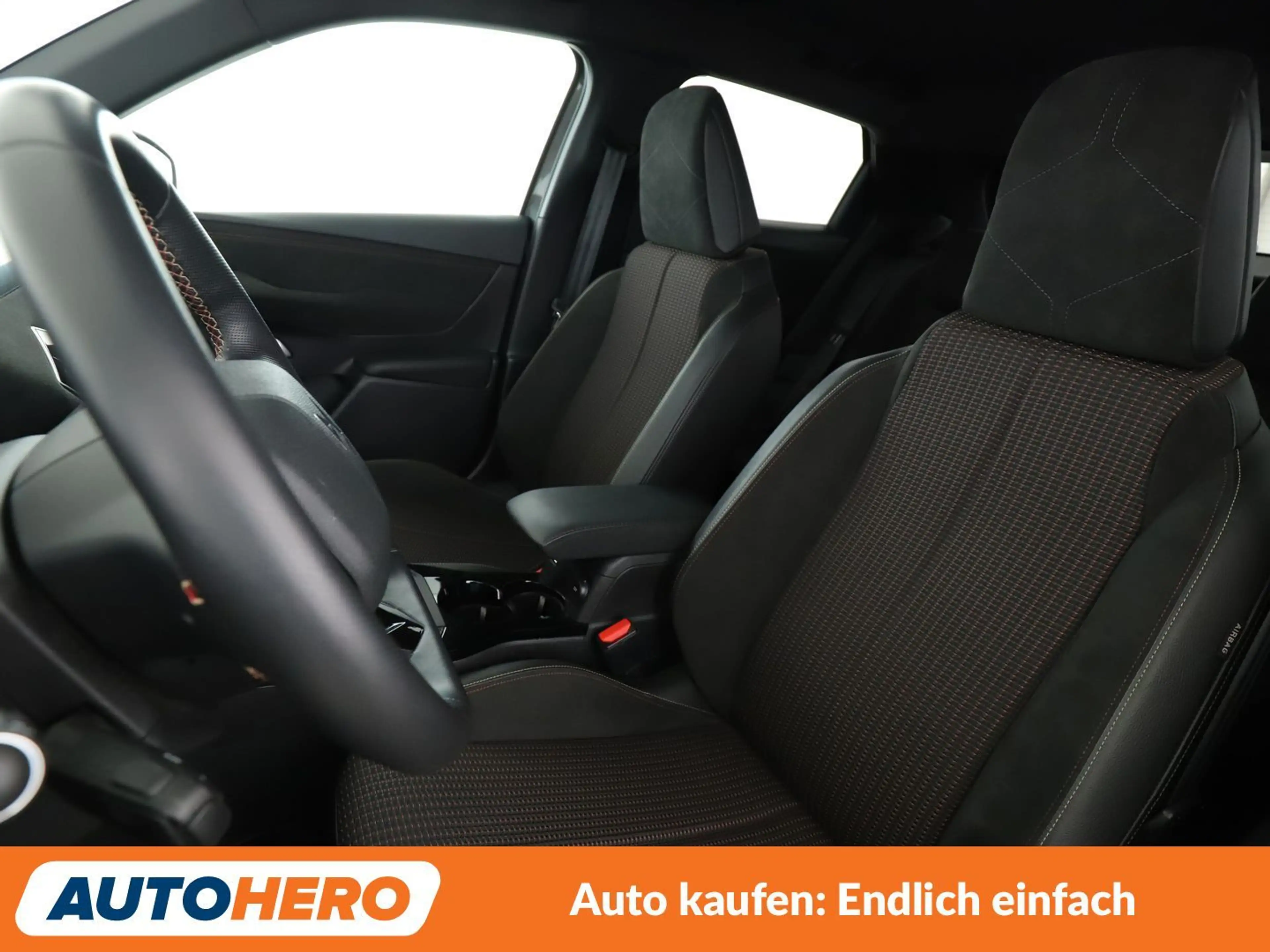 DS Automobiles DS 3 electric drive 100 kW Performance Line Plus *NAV* — photo 10