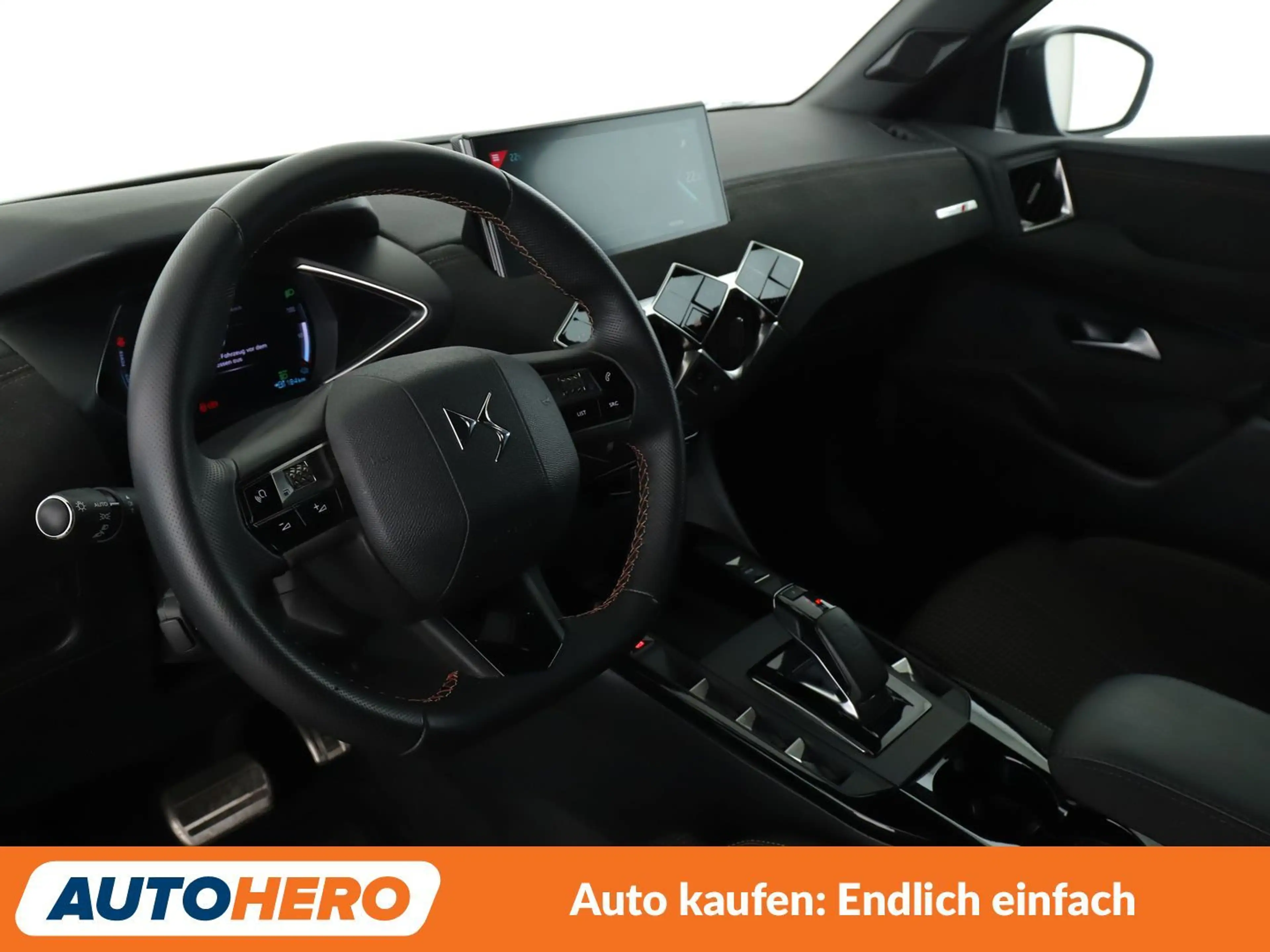 DS Automobiles DS 3 electric drive 100 kW Performance Line Plus *NAV* — photo 11