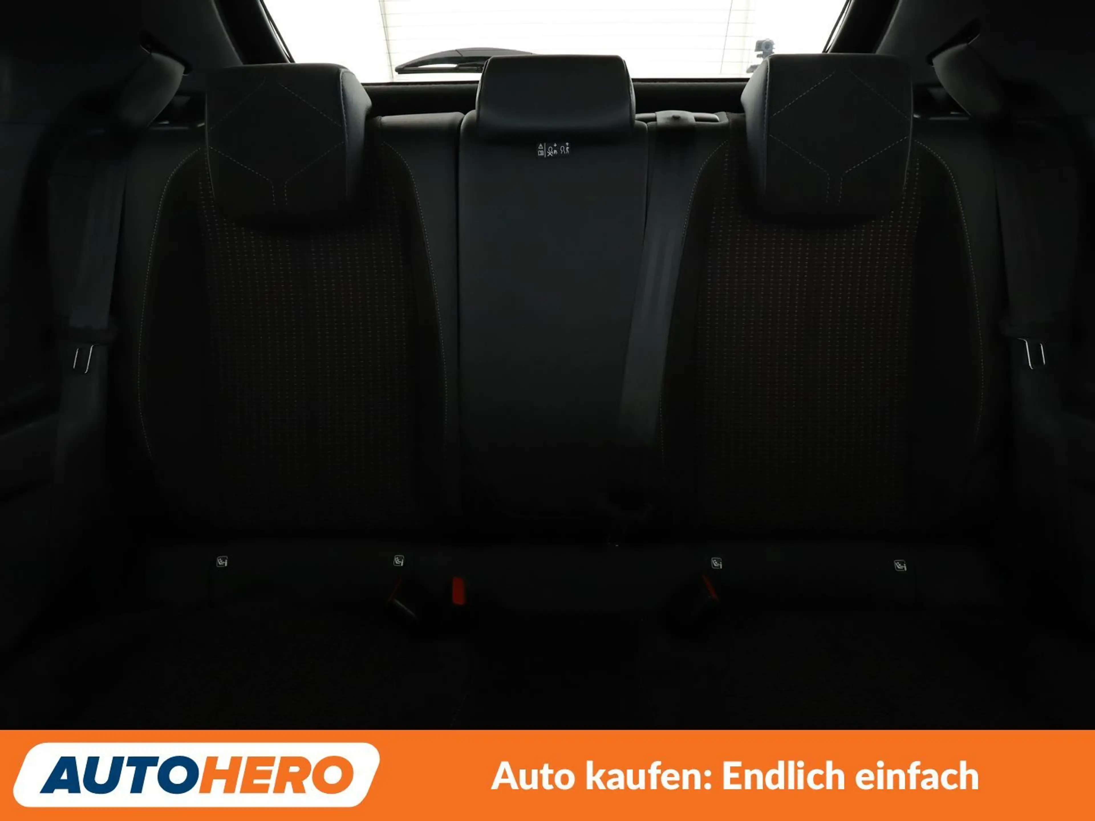 DS Automobiles DS 3 electric drive 100 kW Performance Line Plus *NAV* — photo 15