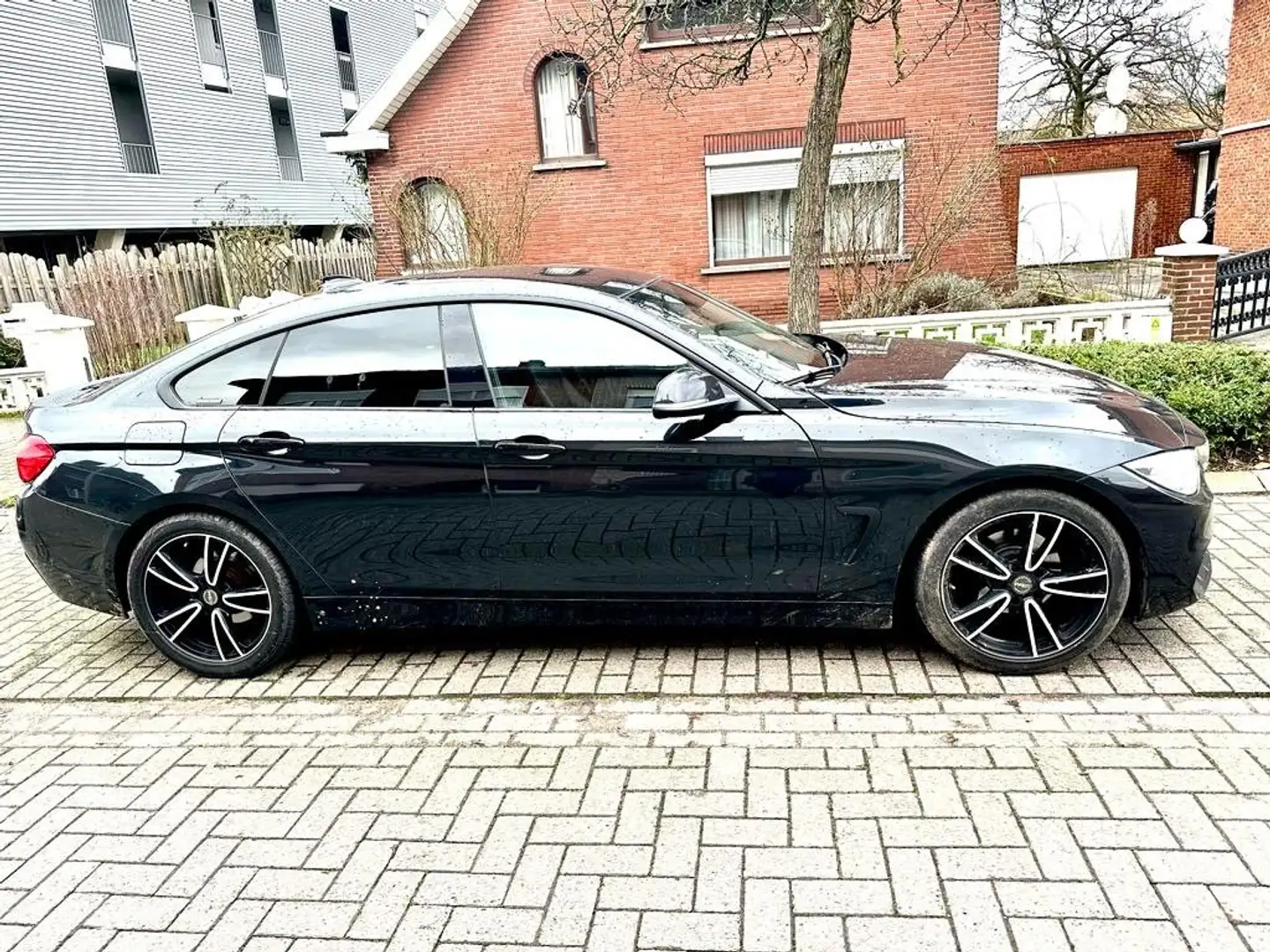 BMW 418 d Black - 1