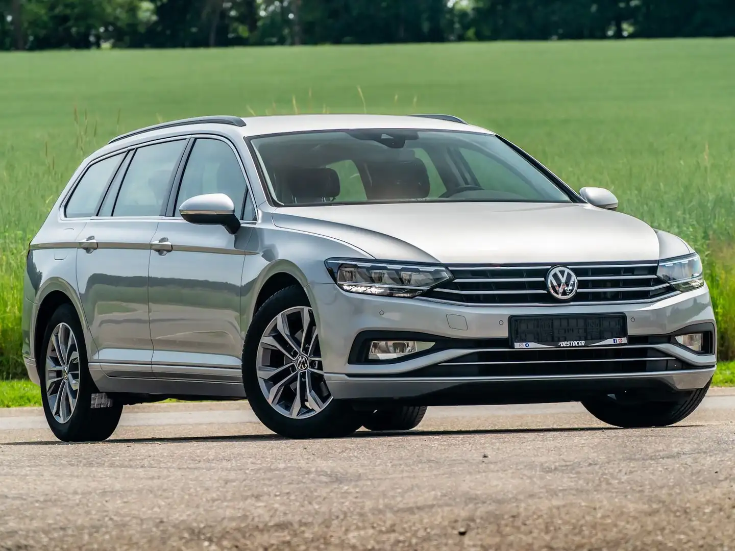 Volkswagen Passat Variant DISTRONIC I KAMERA I LED I 3 zonen KLIMA Grau - 1