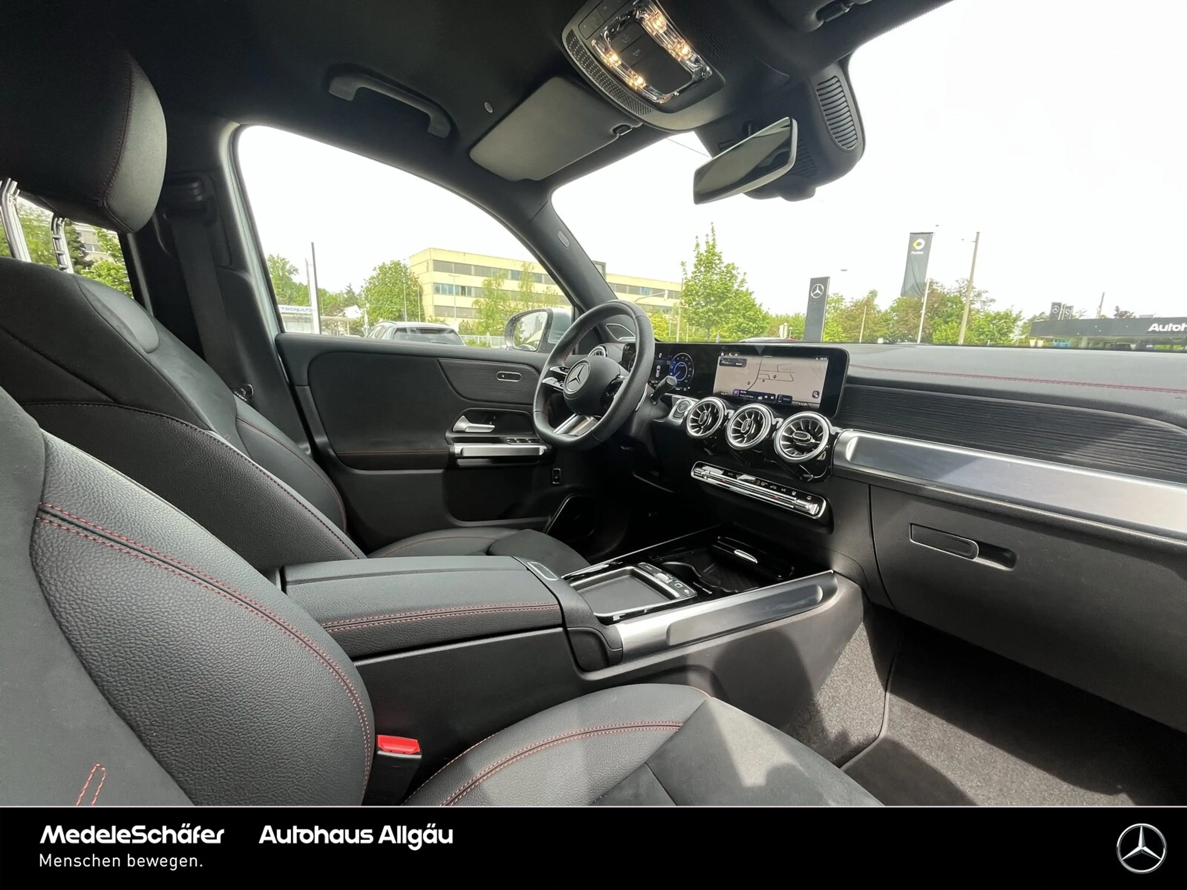 Mercedes-Benz EQB 300 EQB 300 4M AMG Vorr.-Distronic Burmester Keyless — photo 15