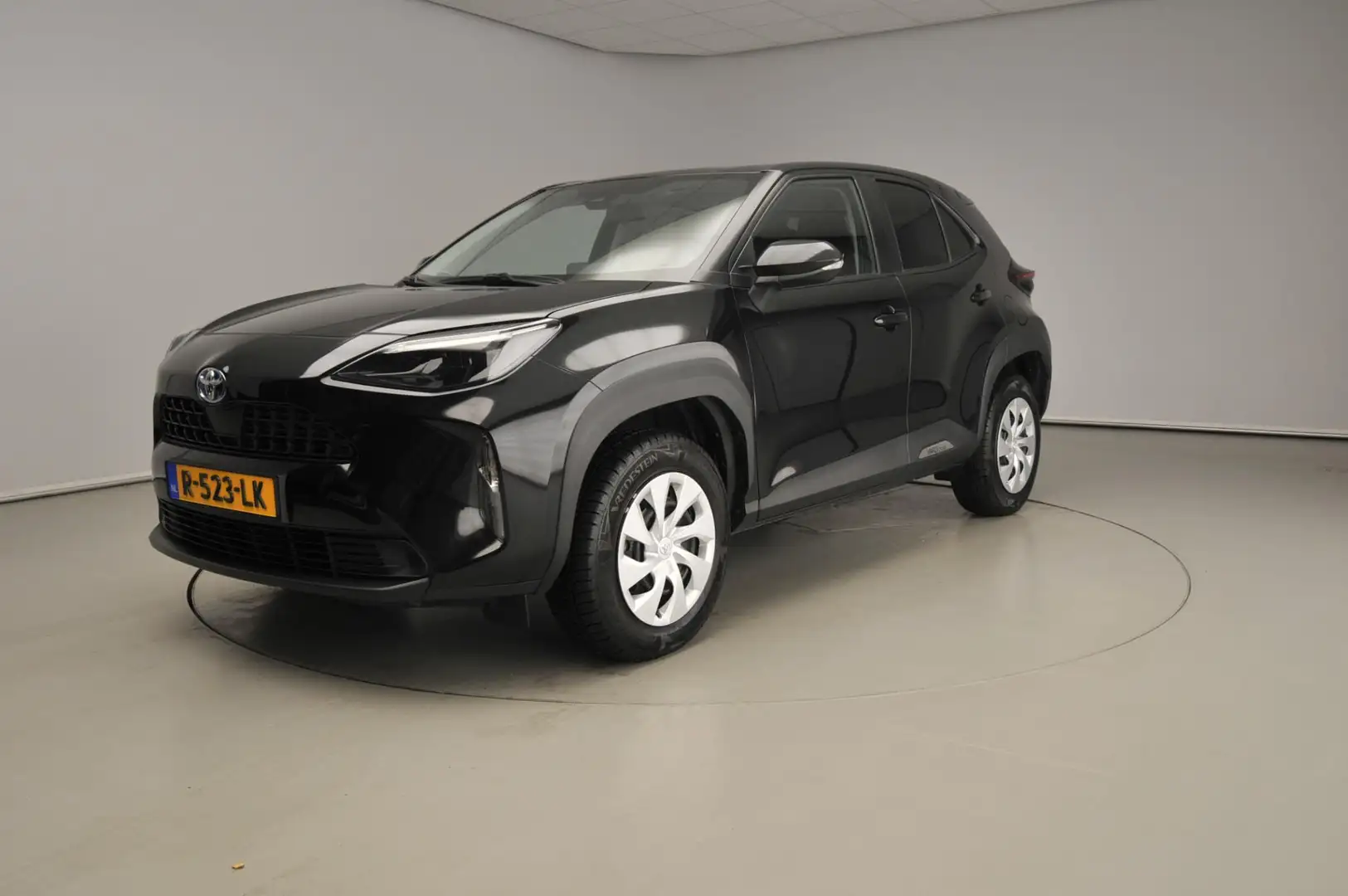 Toyota Yaris Cross 1.5 Hybrid Comfort Automaat | Navi | Stoelverwarmi Noir - 1