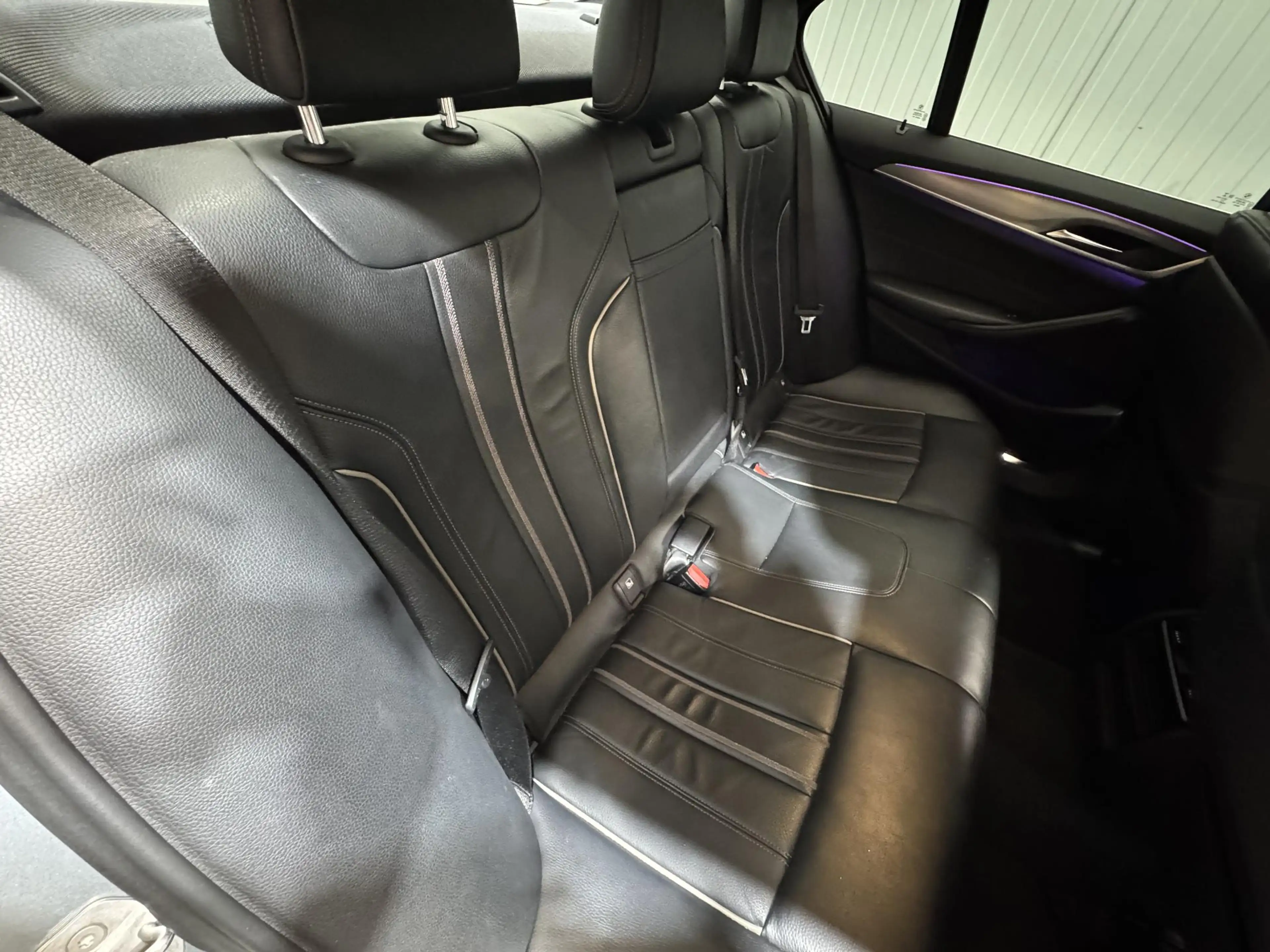 BMW 520 5-serie 520i High Executive — photo 27