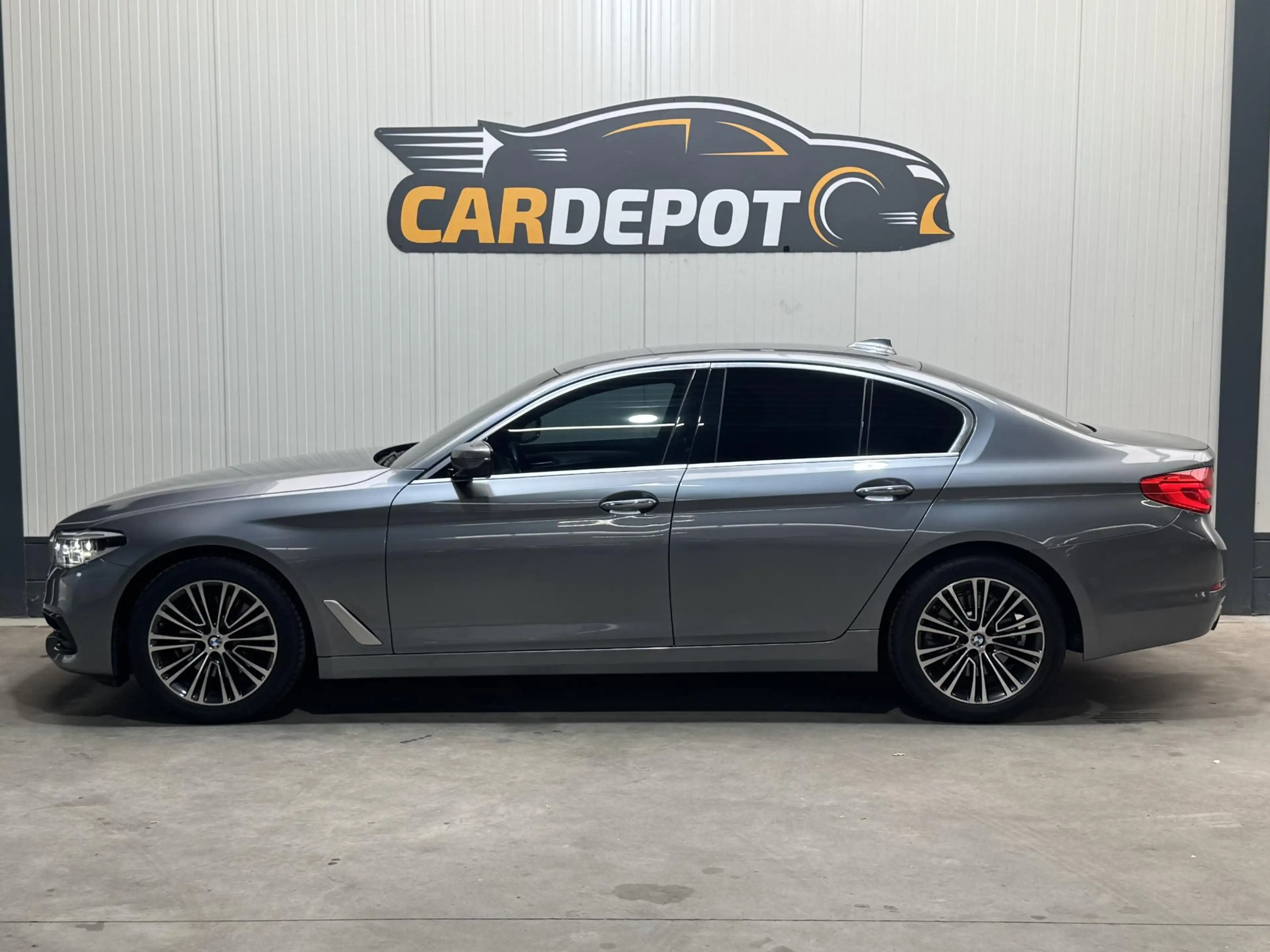 BMW 520 5-serie 520i High Executive — photo 8