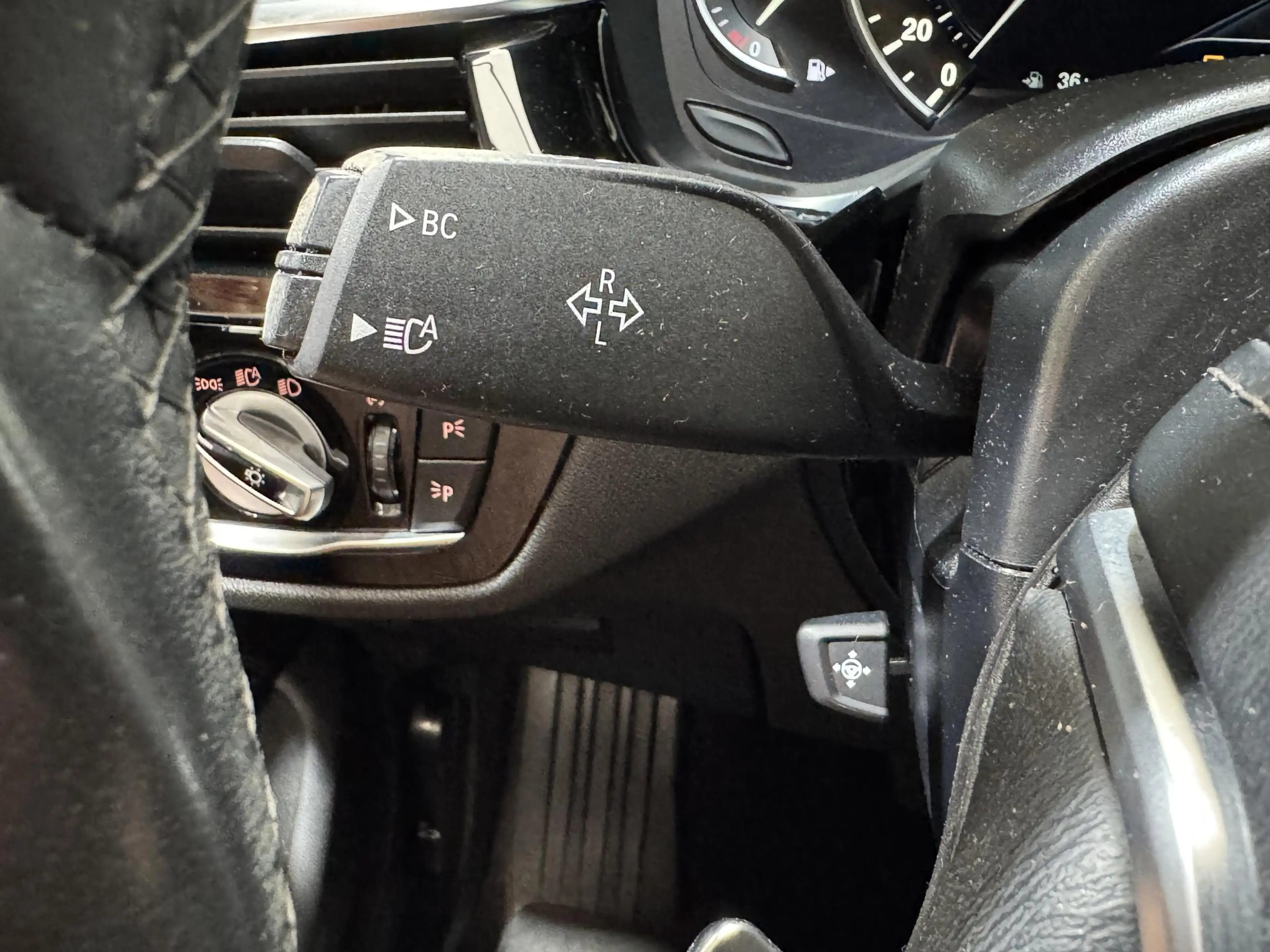 BMW 520 5-serie 520i High Executive — photo 18