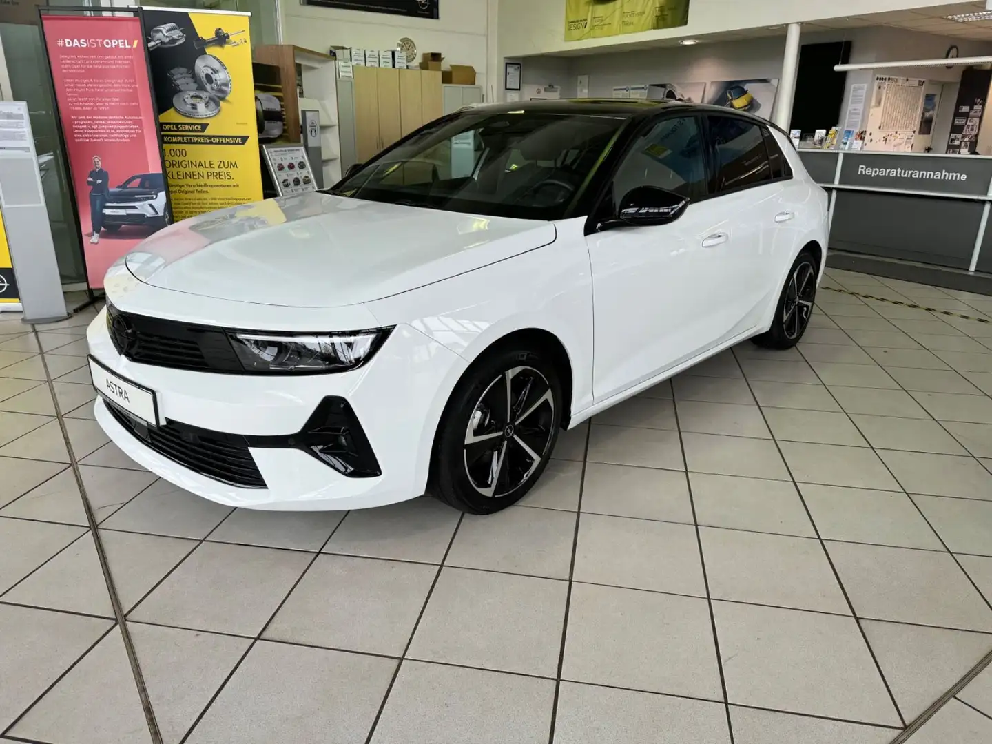 Opel Astra L Lim. 5-trg. GS Line Bianco - 1