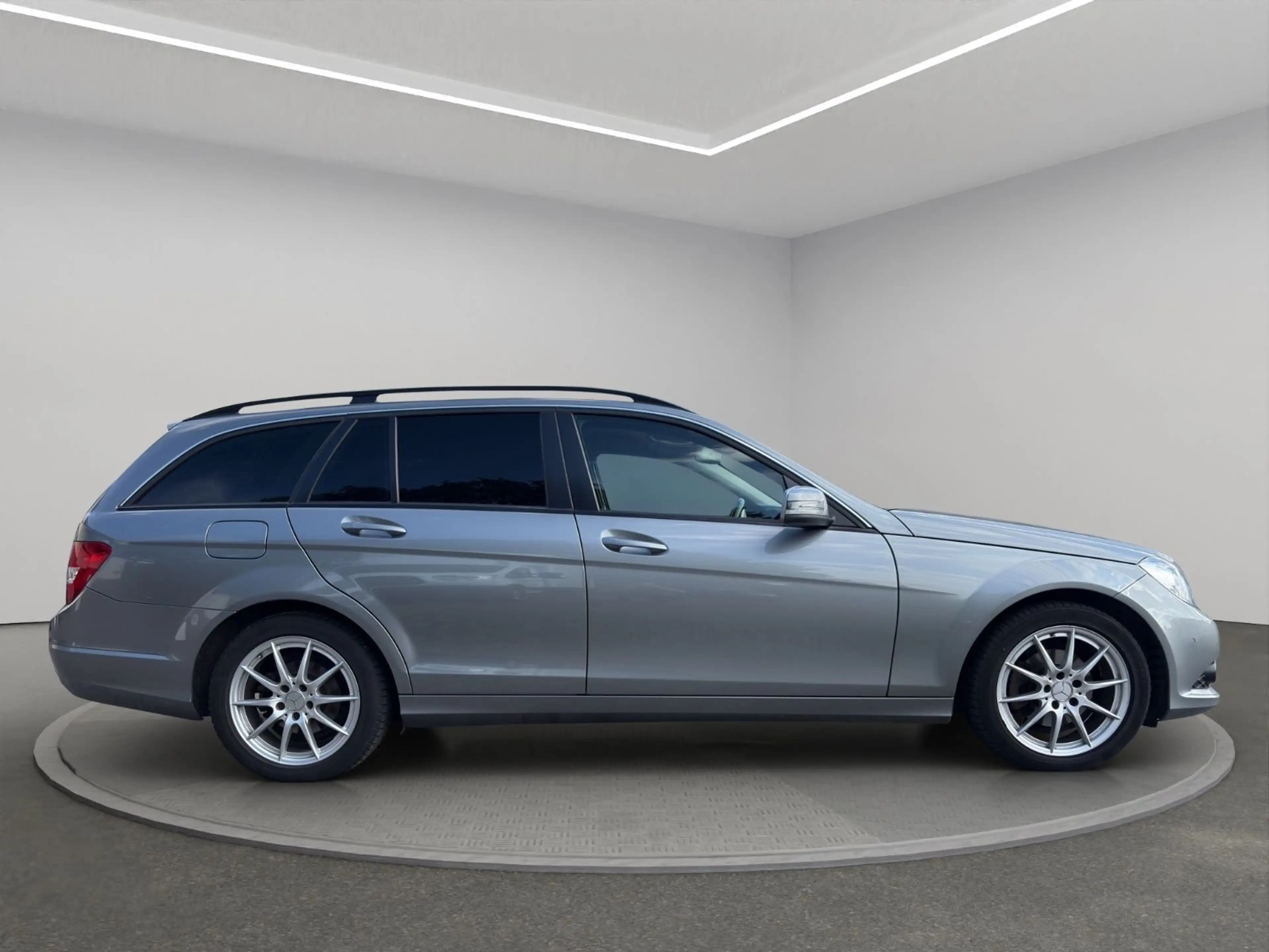 Mercedes-Benz C 200 C T-Modell C 200 T CDI BlueEfficiency — photo 7