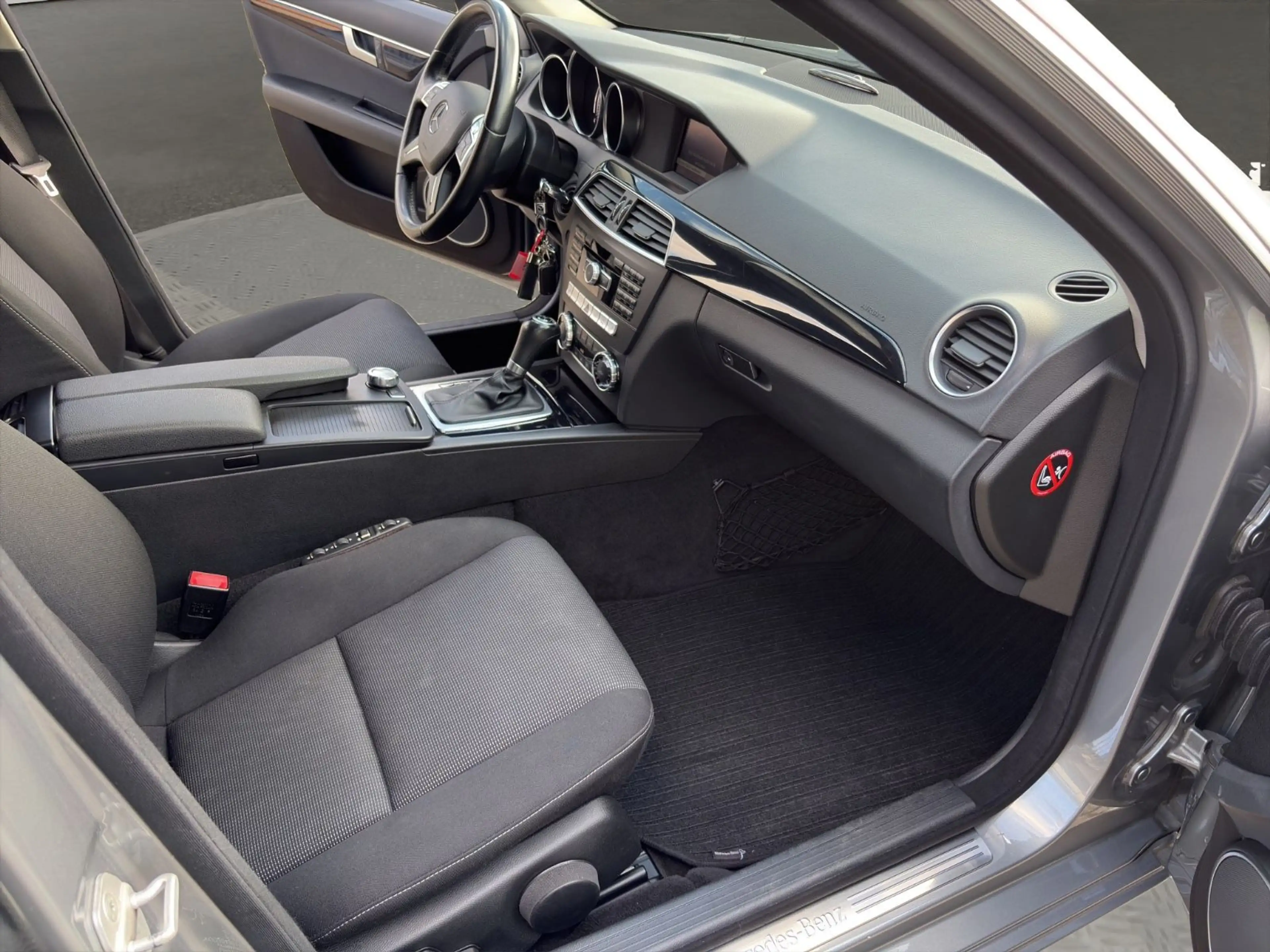 Mercedes-Benz C 200 C T-Modell C 200 T CDI BlueEfficiency — photo 13