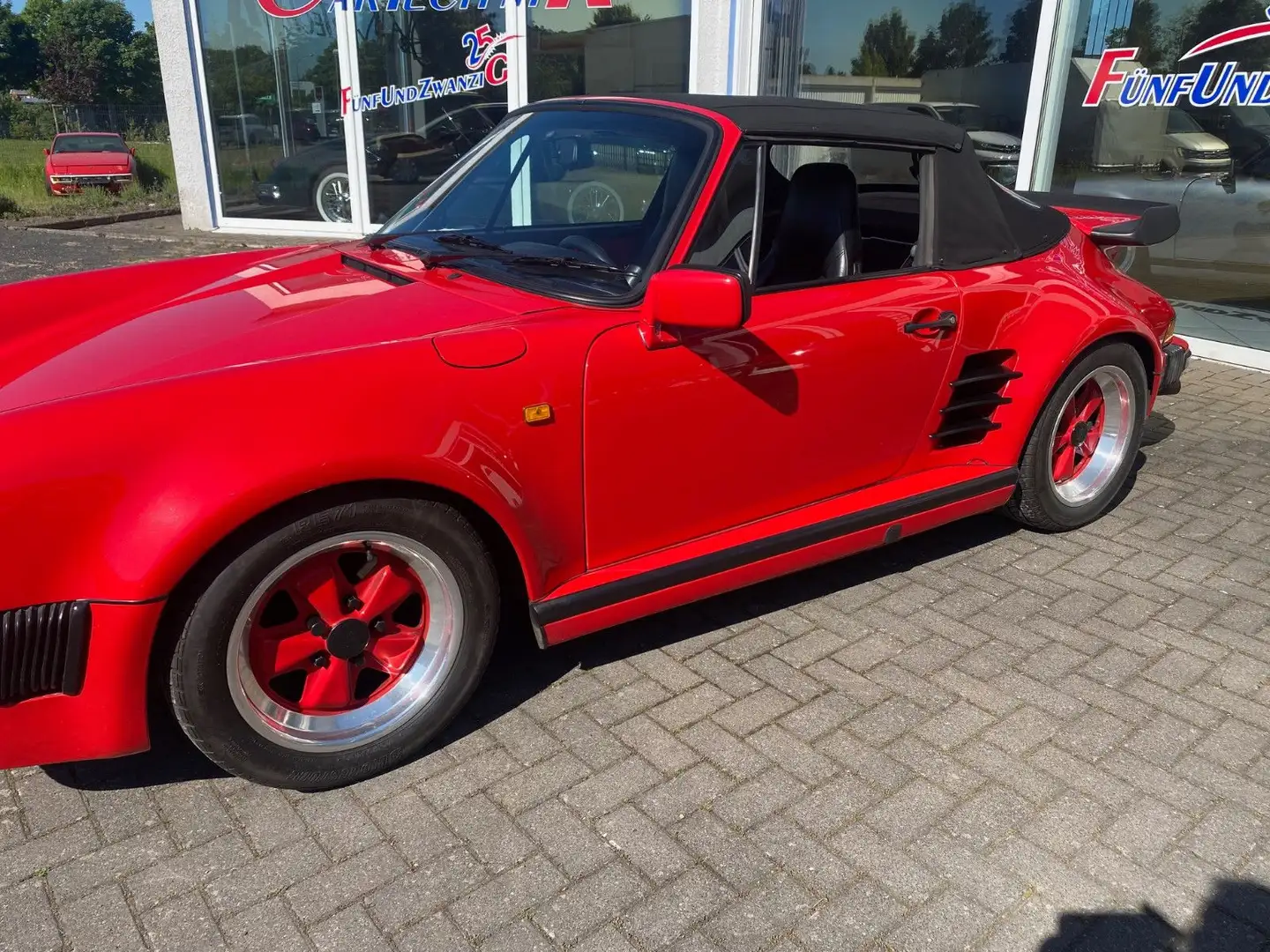 Porsche 911 3,2l Turbo-Look  Umbau - 2