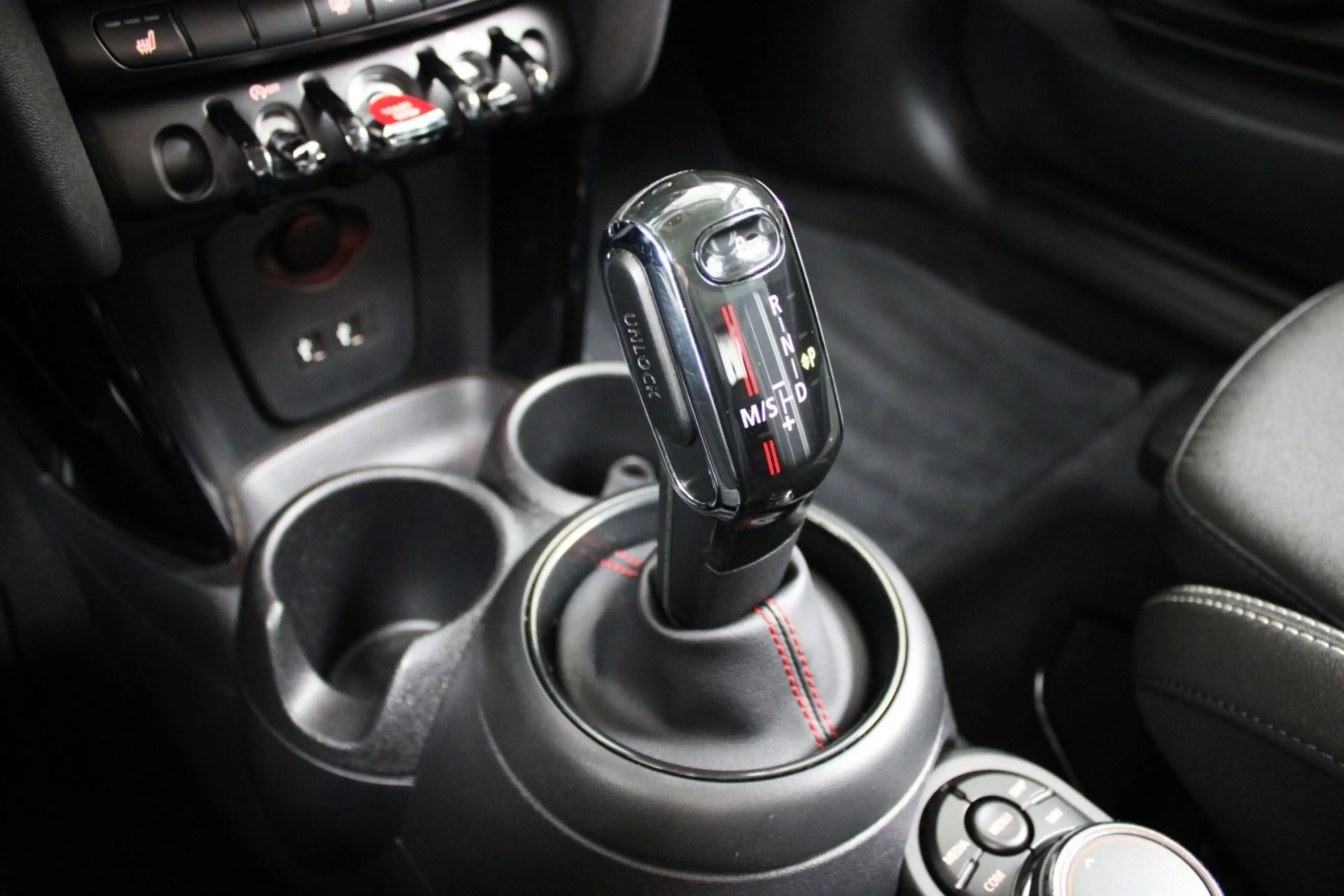 MINI Cooper SD COOPER SD AUTOMATIK #JCW #BLACK #NAVI #CARBON! — photo 10