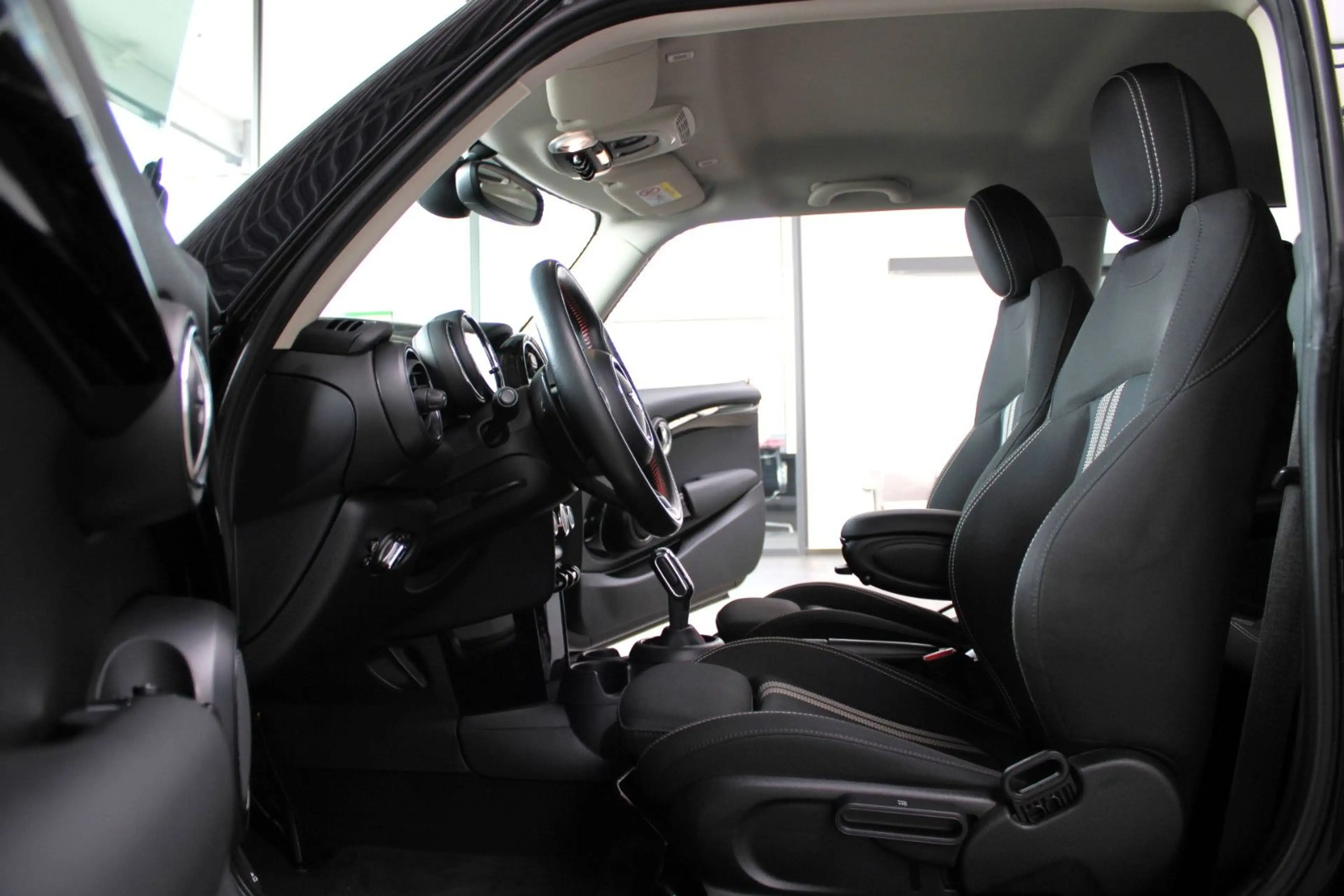 MINI Cooper SD COOPER SD AUTOMATIK #JCW #BLACK #NAVI #CARBON! — photo 2