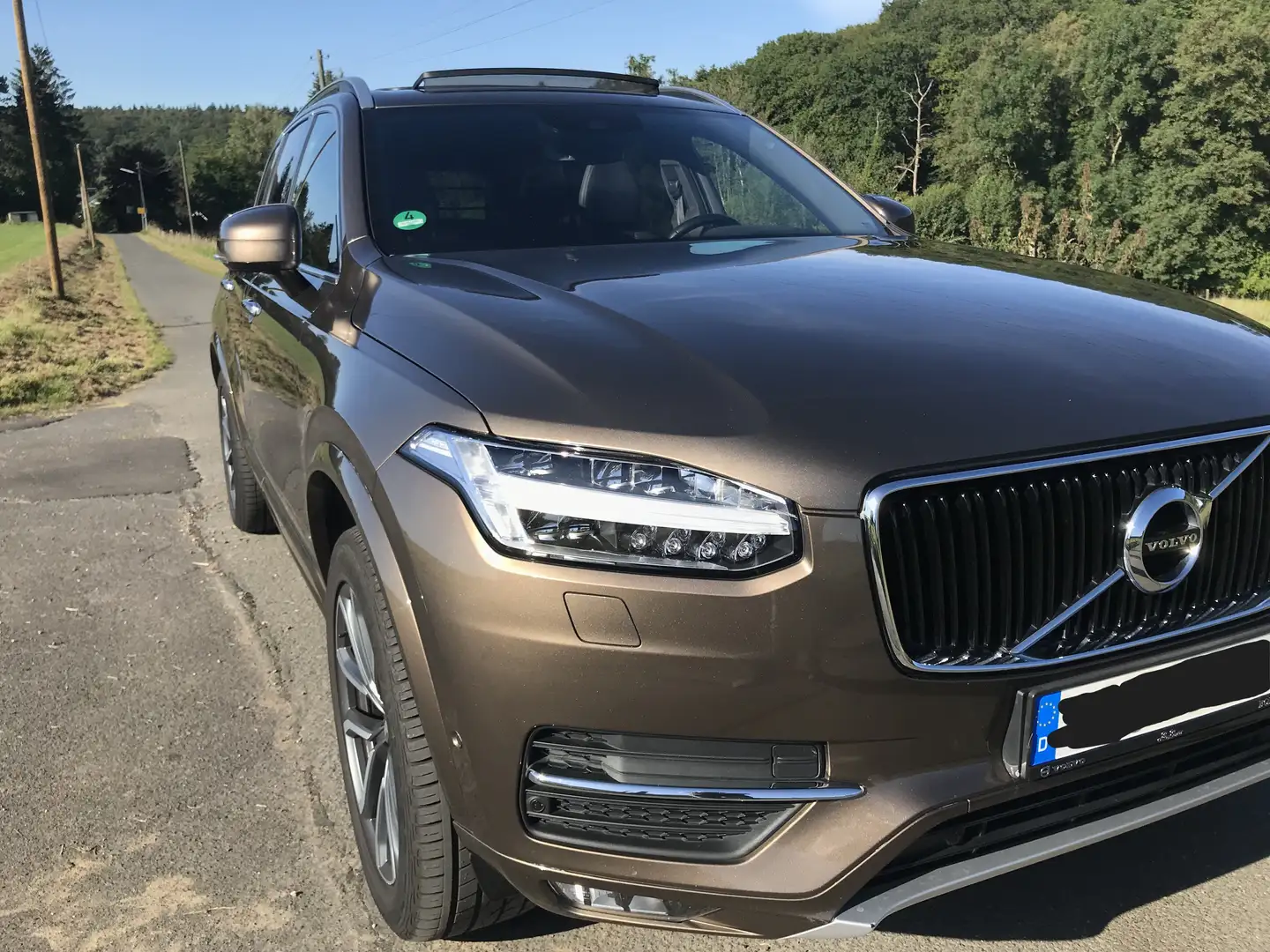 Volvo XC90 XC90 D5 AWD Geartronic Momentum | ATM 6.000 KM Braun - 1