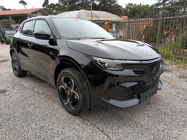 Alfa Romeo Junior 1200 HYBRID TI 145CV EDCT6 PACK TECHNO MATRIX