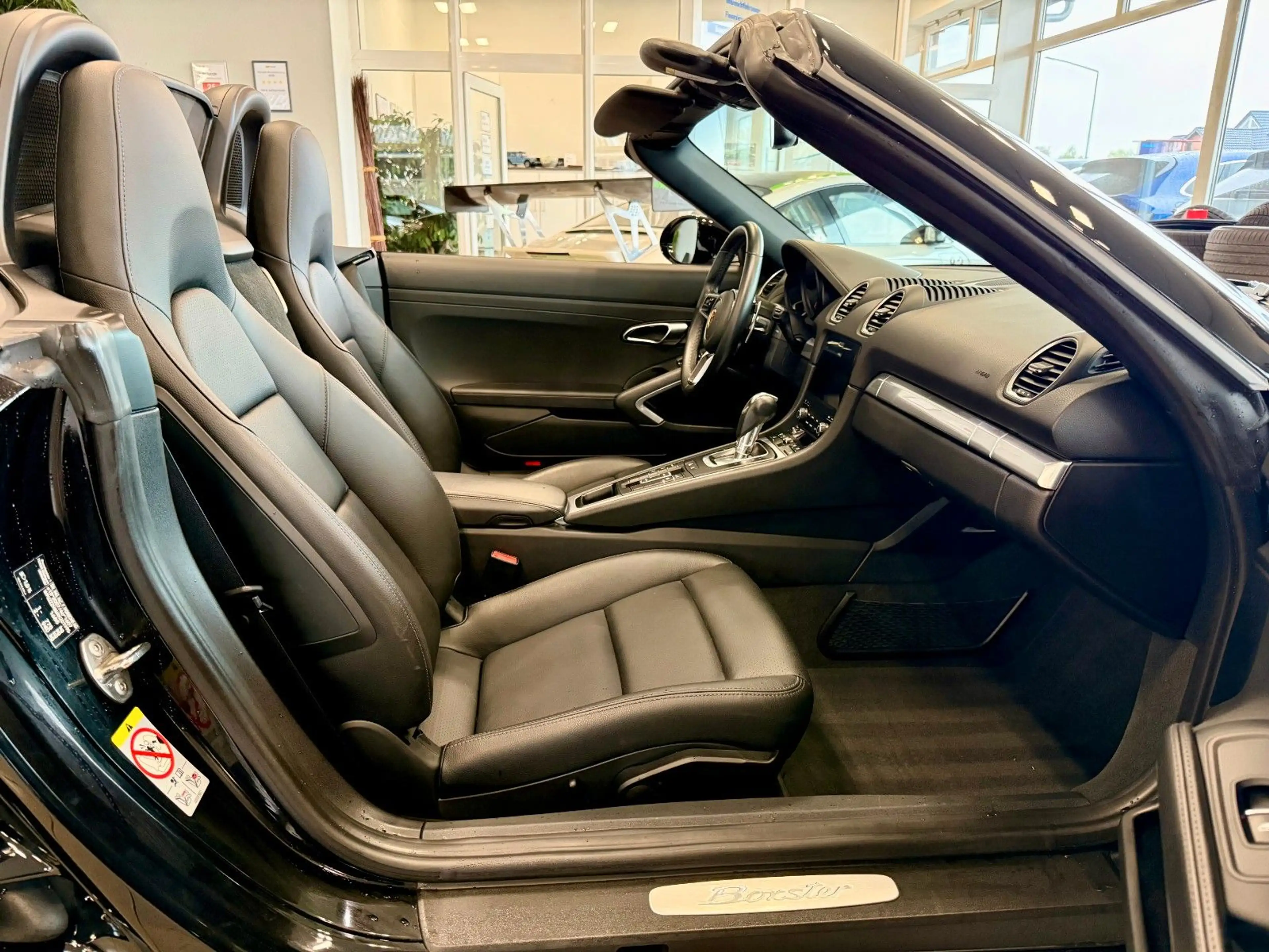Porsche Boxster 718 Boxster PDK 20Zoll / Kamera / LED / PASM — photo 9