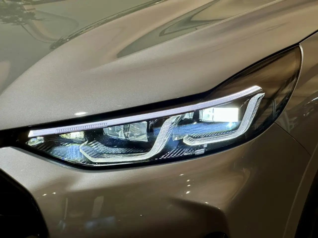 Ford Kuga ST-Line X+5J.Garantie*+360°Kamera+Pano+AHK, миниатюра 3