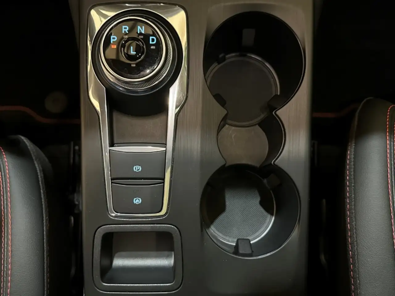 Ford Kuga ST-Line X+5J.Garantie*+360°Kamera+Pano+AHK, миниатюра 26