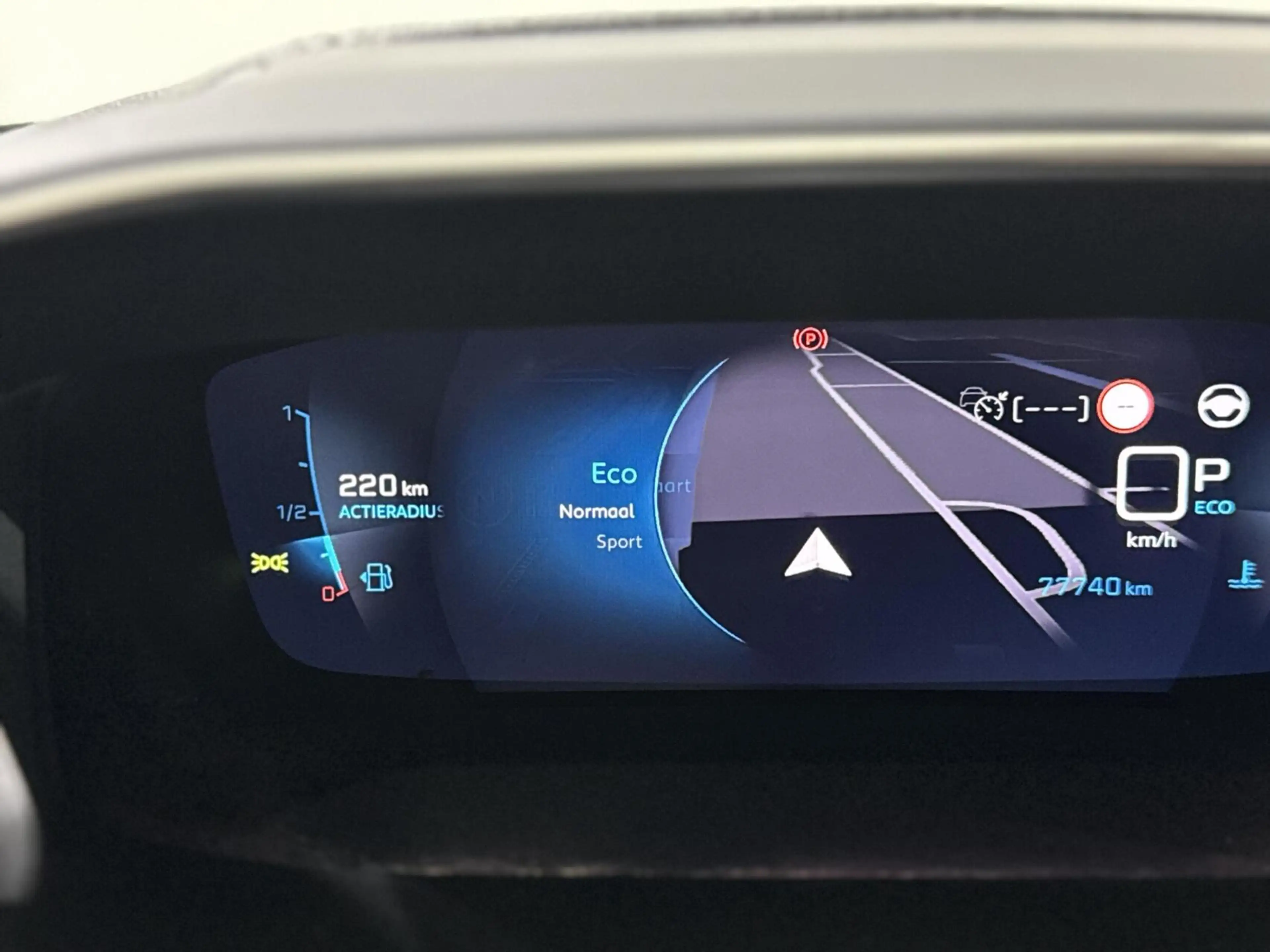 Peugeot 2008 1.2 Pure Tech GT Line|CARPLAY|LANE|360 CAMERA — photo 35