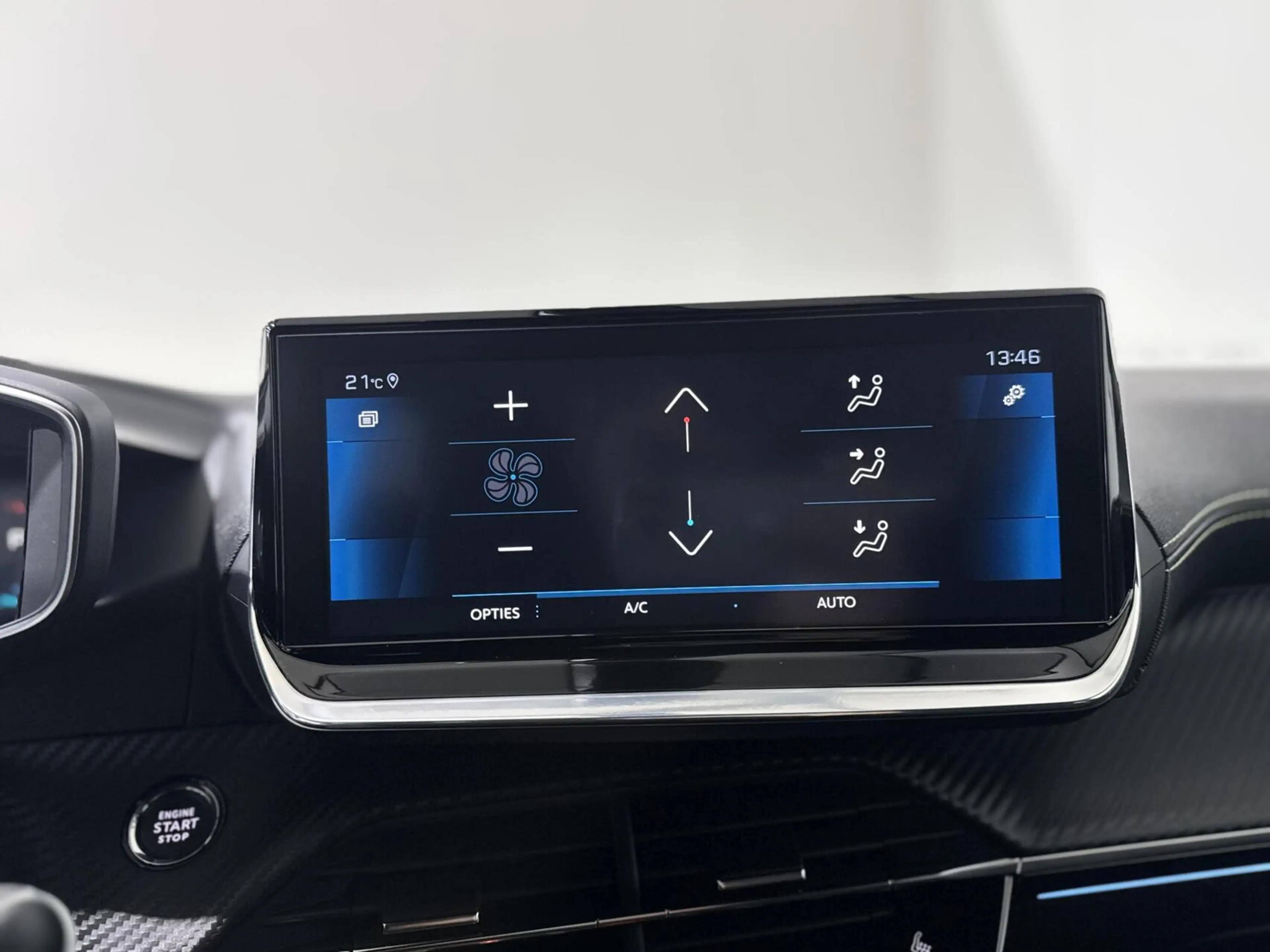 Peugeot 2008 1.2 Pure Tech GT Line|CARPLAY|LANE|360 CAMERA — photo 21