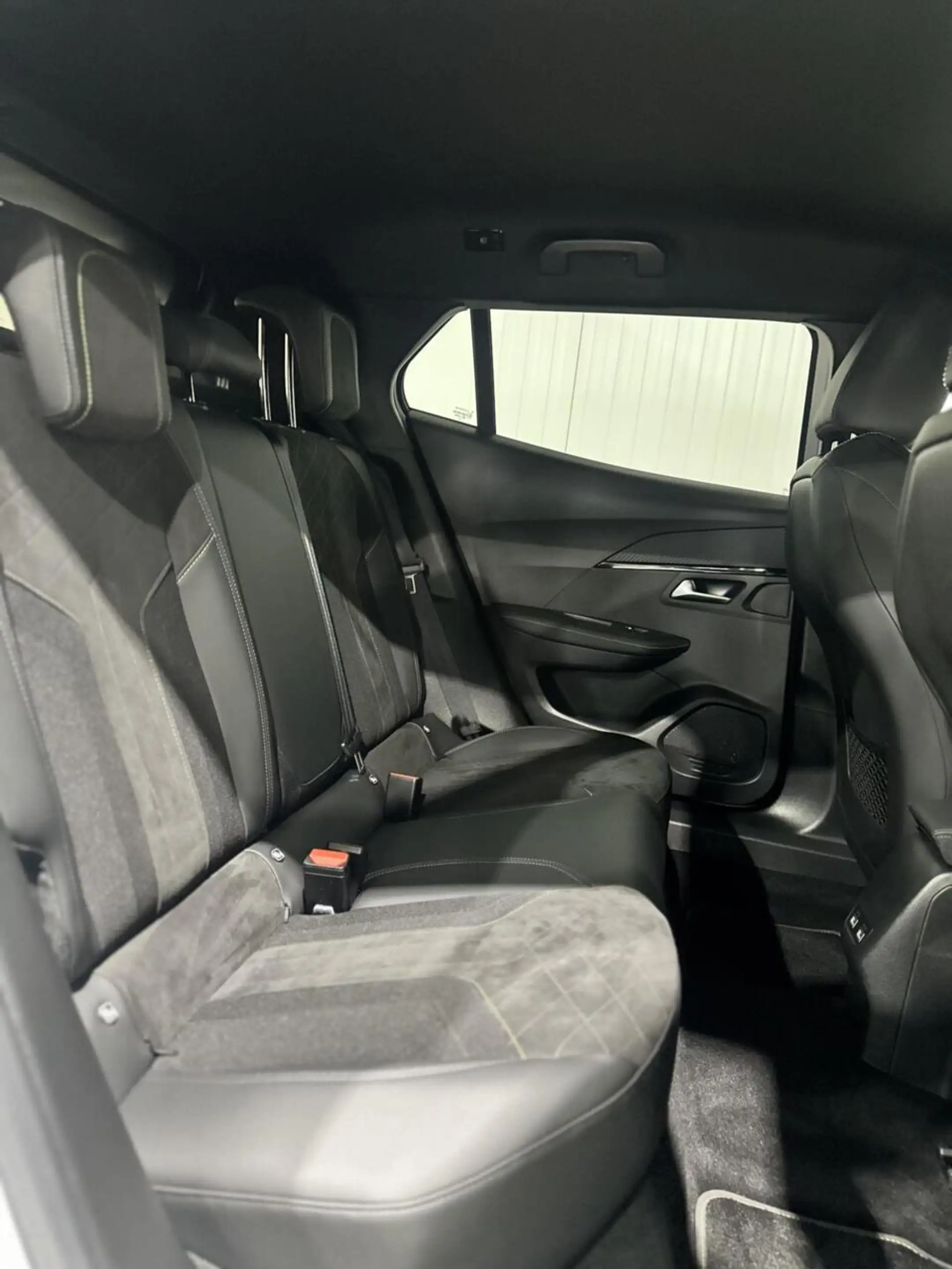 Peugeot 2008 1.2 Pure Tech GT Line|CARPLAY|LANE|360 CAMERA — photo 13