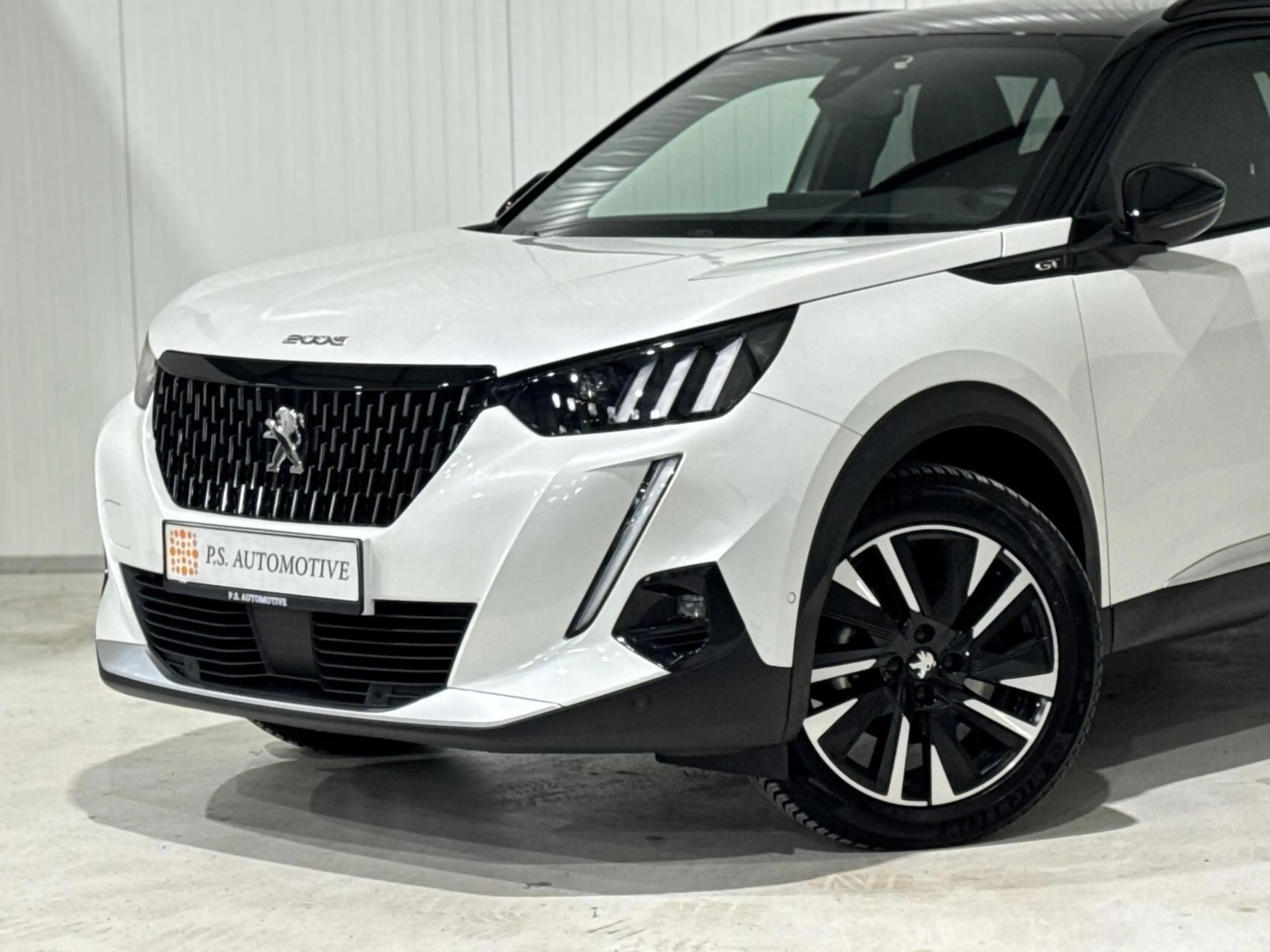 Peugeot 2008 1.2 Pure Tech GT Line|CARPLAY|LANE|360 CAMERA — photo 8