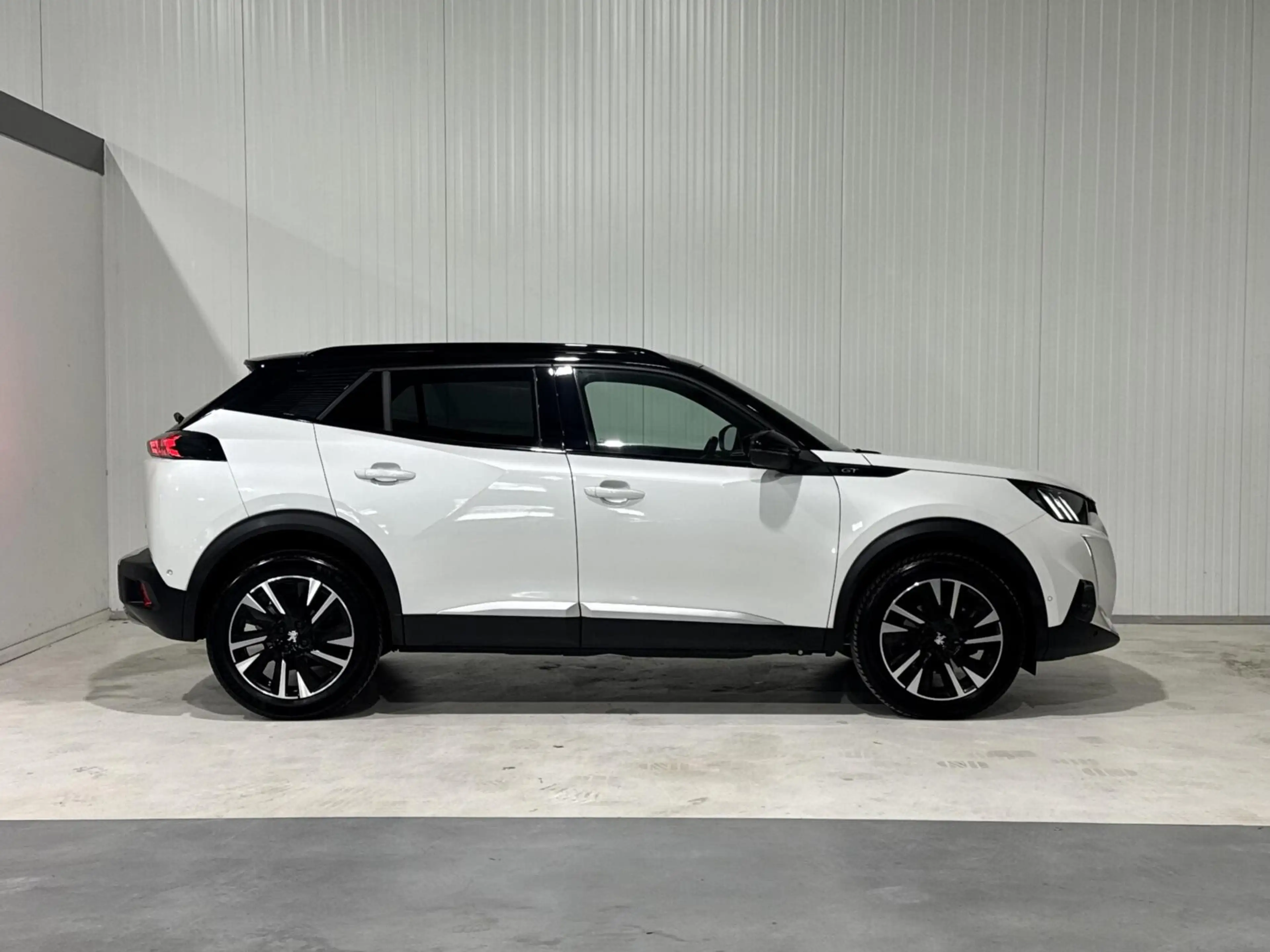 Peugeot 2008 1.2 Pure Tech GT Line|CARPLAY|LANE|360 CAMERA — photo 4