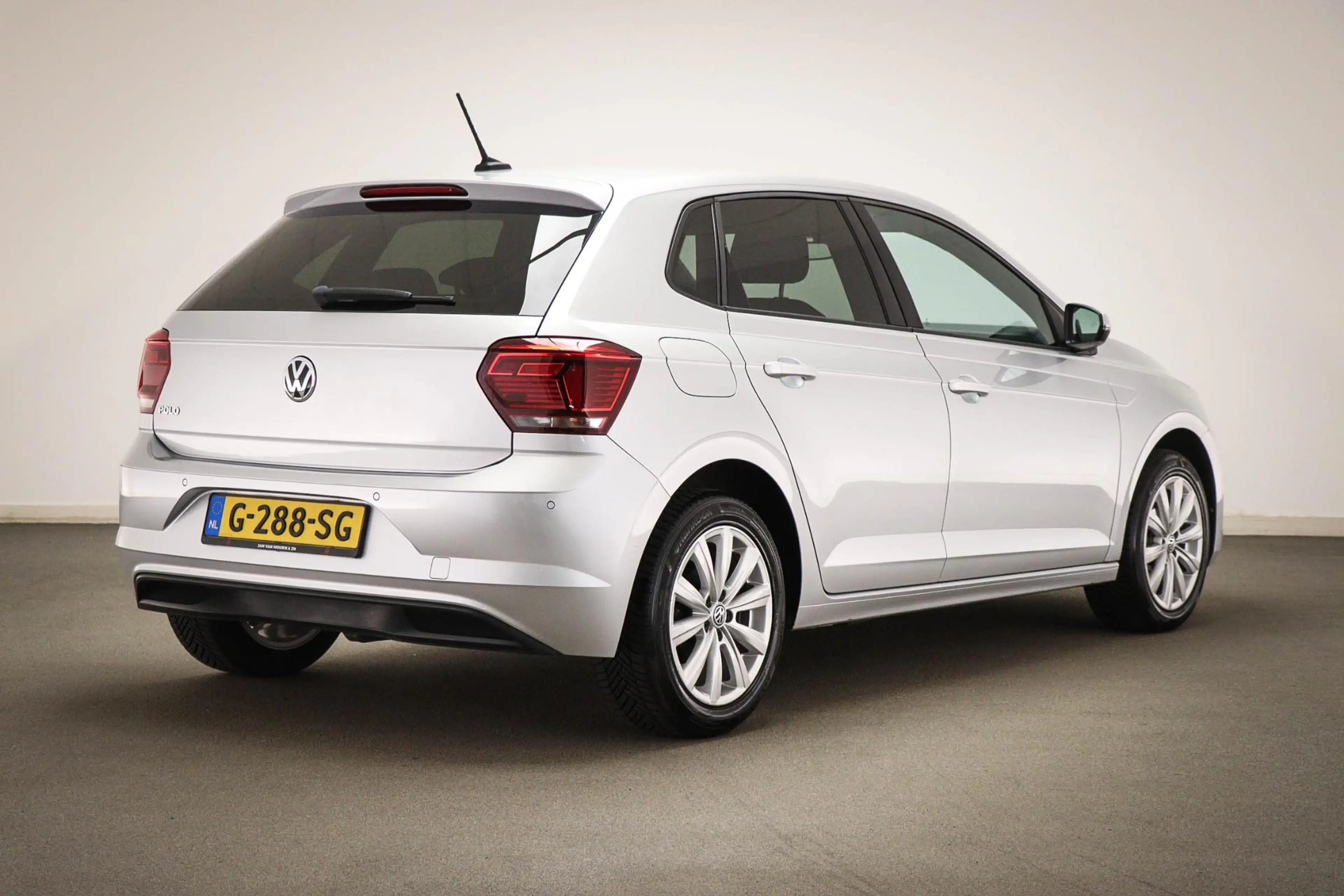 Volkswagen Polo 1.0 TSI Highline | CLIMA | APPLE | CD SPELER | CAM — photo 2
