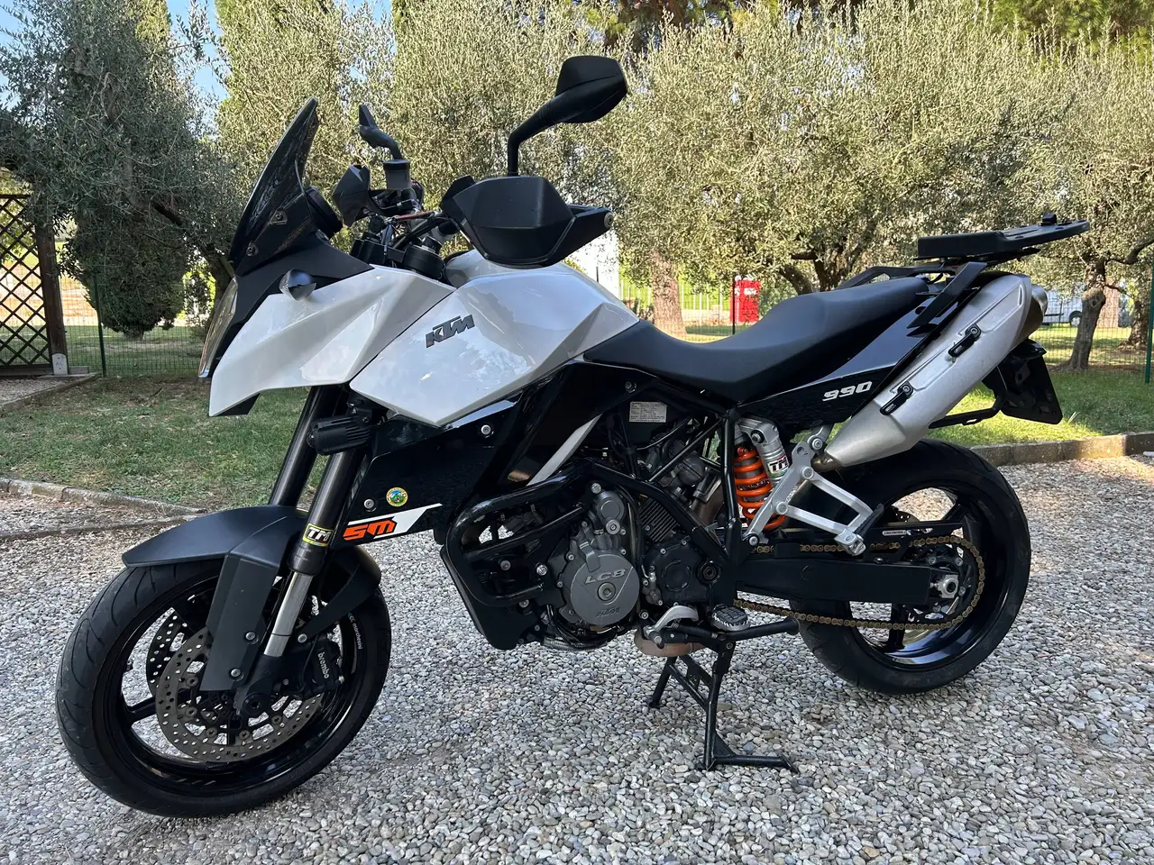 KTM 990 Supermoto