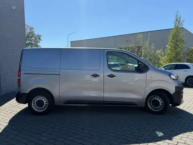 Peugeot Expert view 6