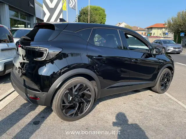 Renault Captur view 4