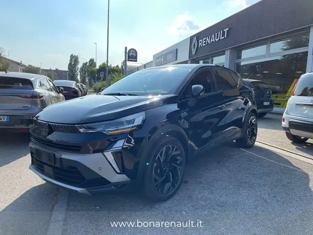 2026 Renault Captur in Black for sale
