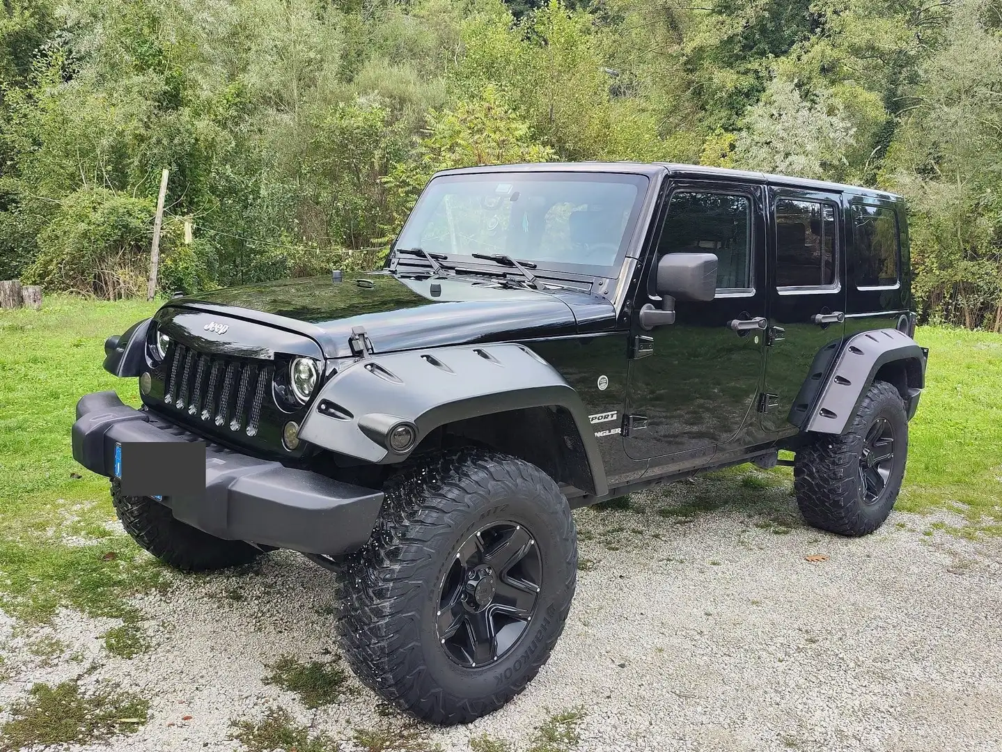 Jeep Wrangler Unlimited 3.8L Sahara auto - 2