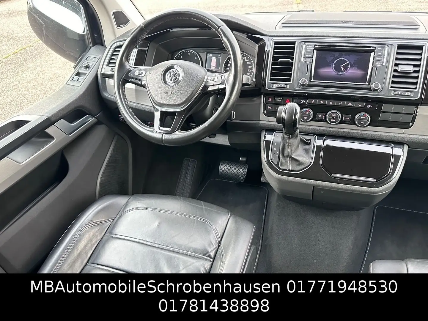 Volkswagen T6 Multivan Generation Six AHK Blau - 2