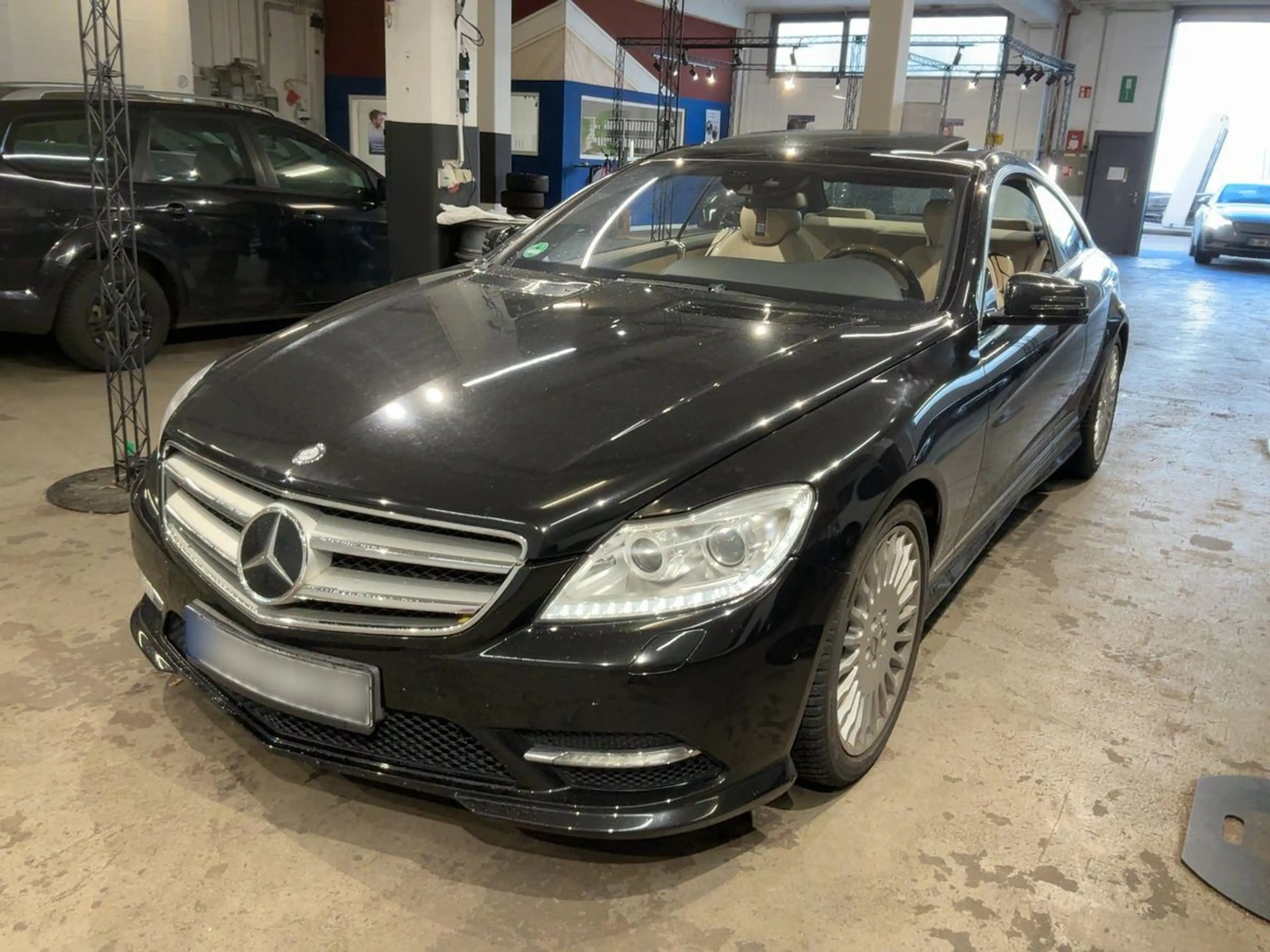 Mercedes-Benz CL 500 4Matic+AMG Styling+Nacht+Standh.+SSD+Voll